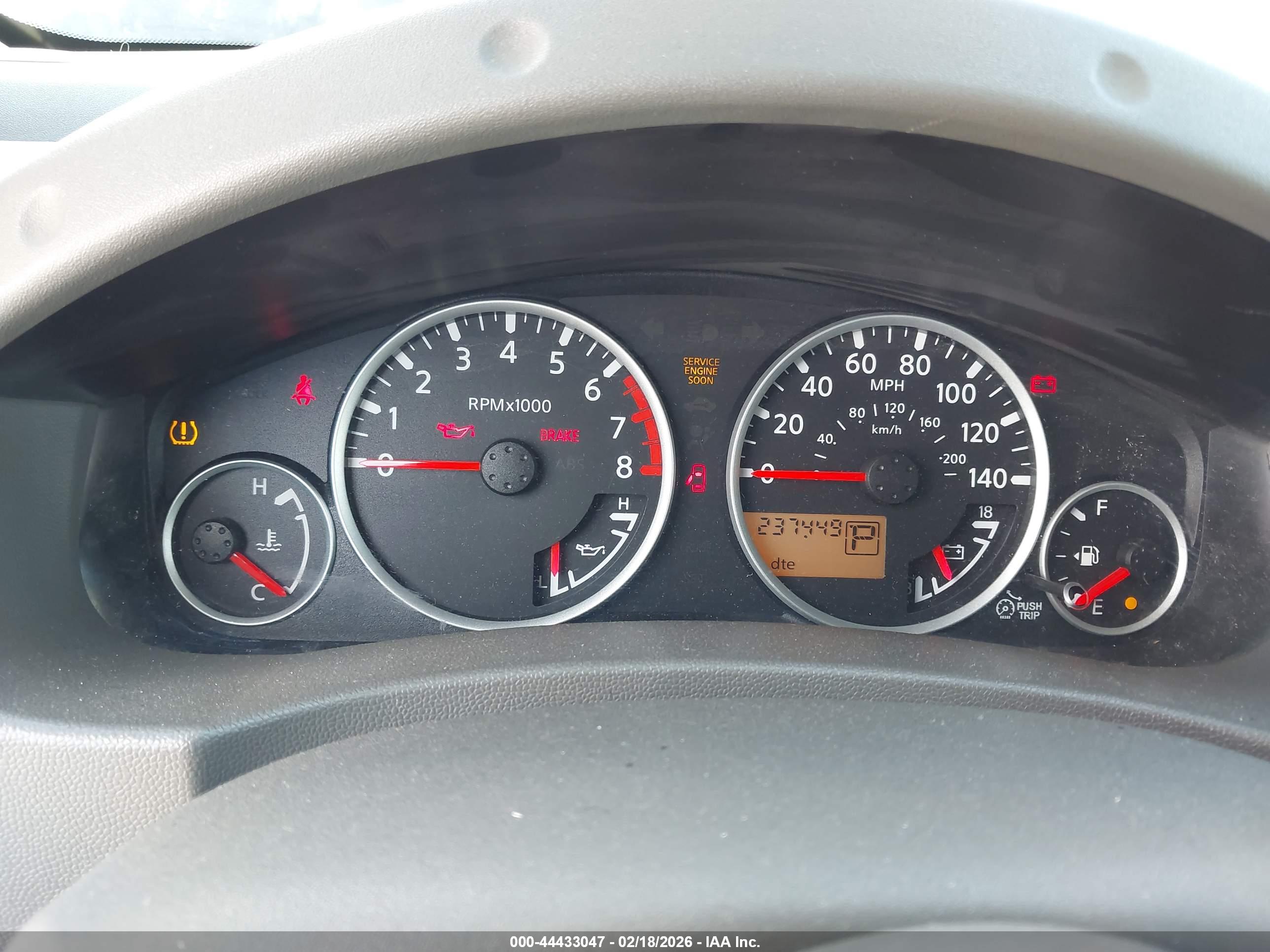 NISSAN FRONTIER image 7