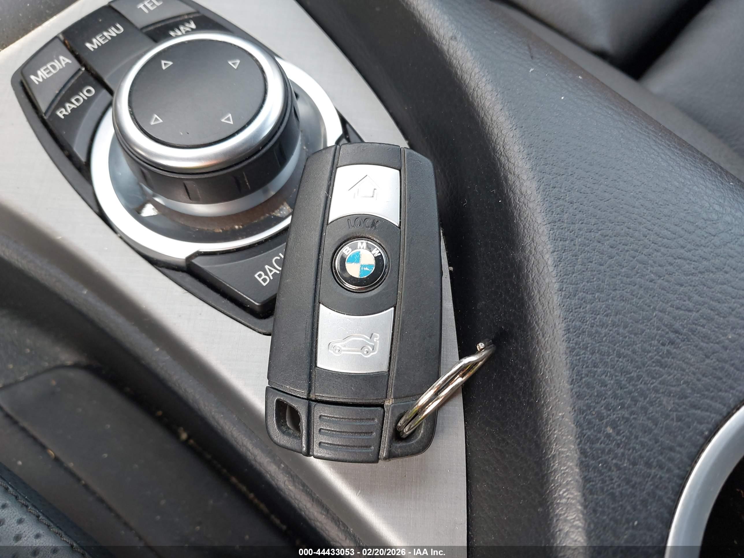 BMW X1 image 11