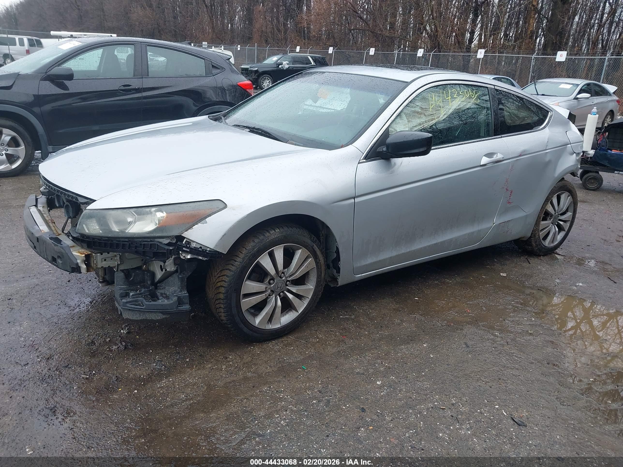 HONDA ACCORD image 2