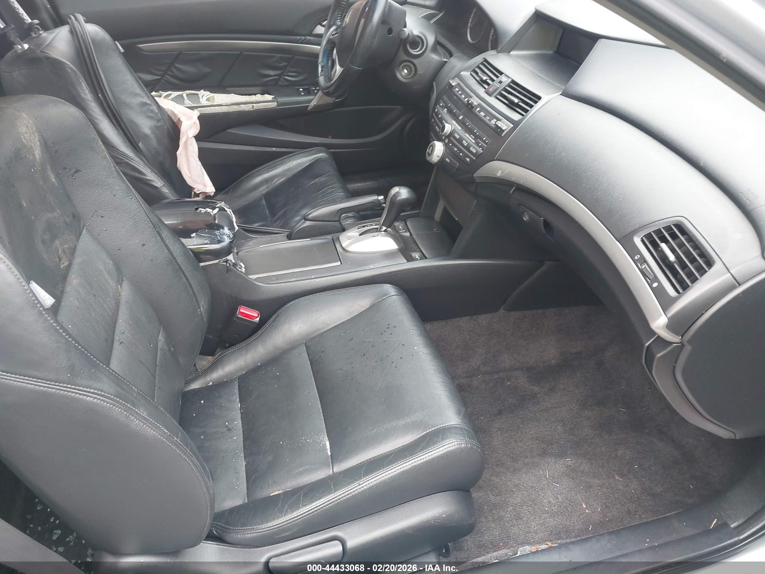 HONDA ACCORD image 5
