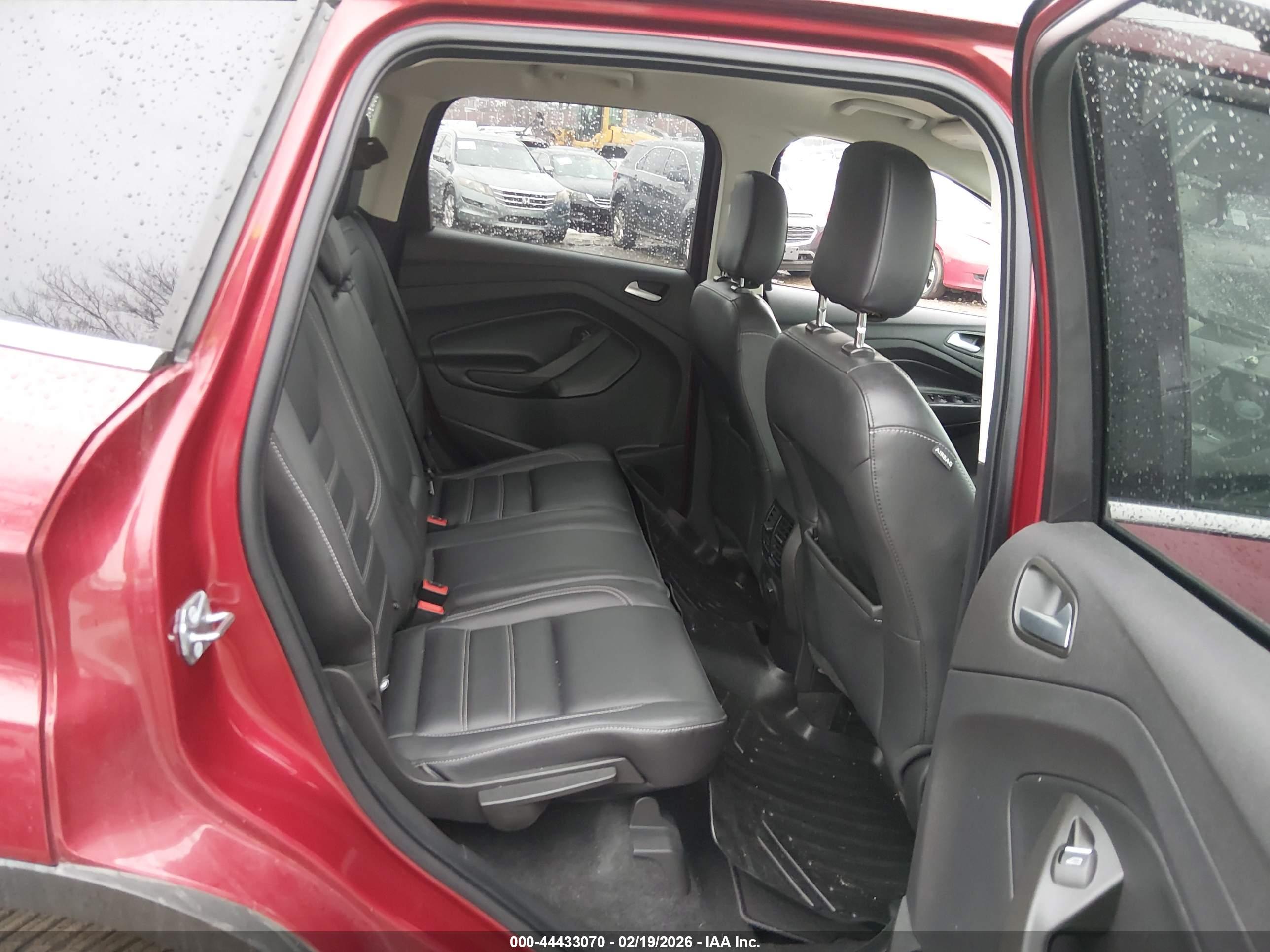 FORD ESCAPE image 8