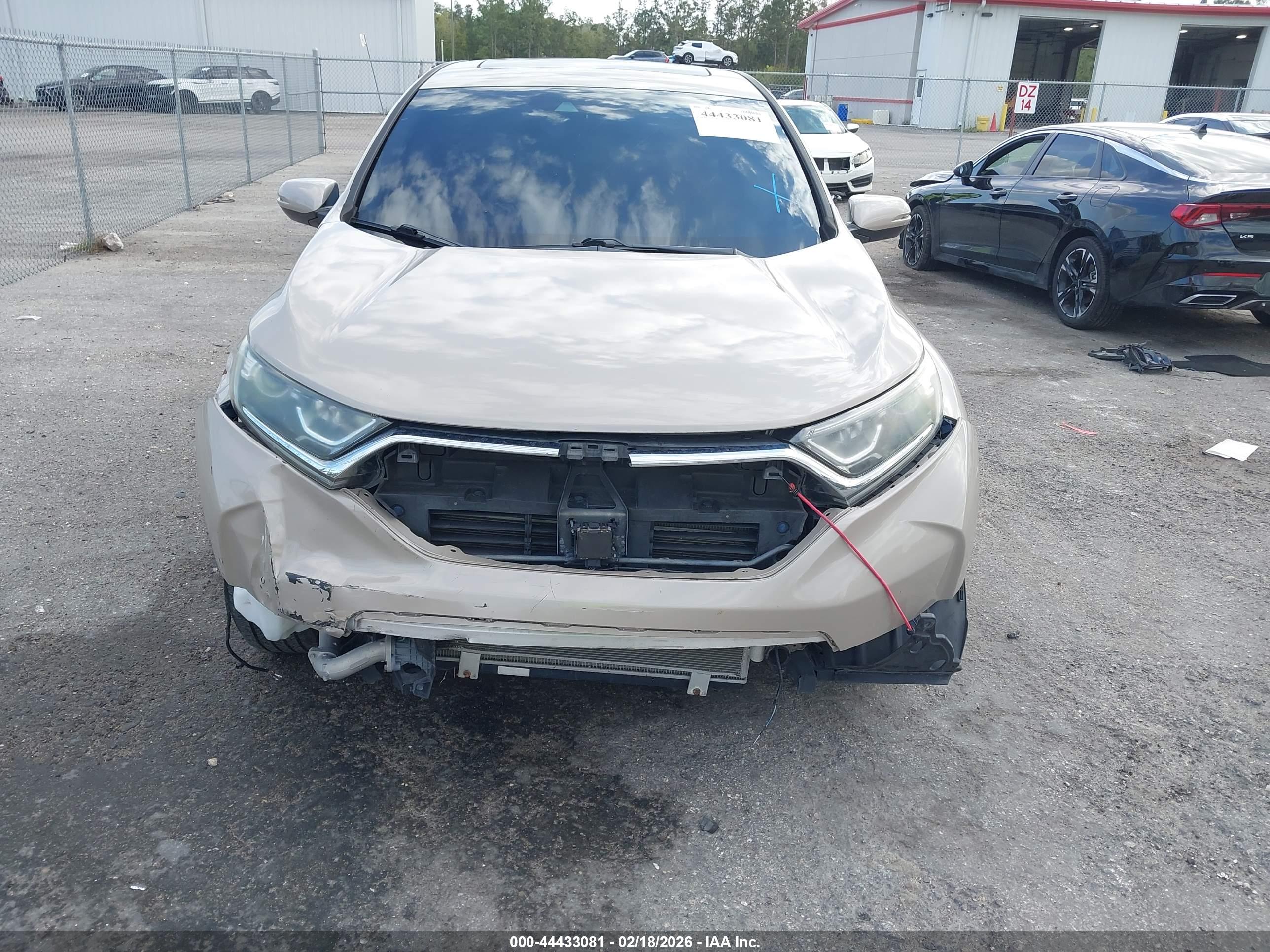 HONDA CR-V image 6