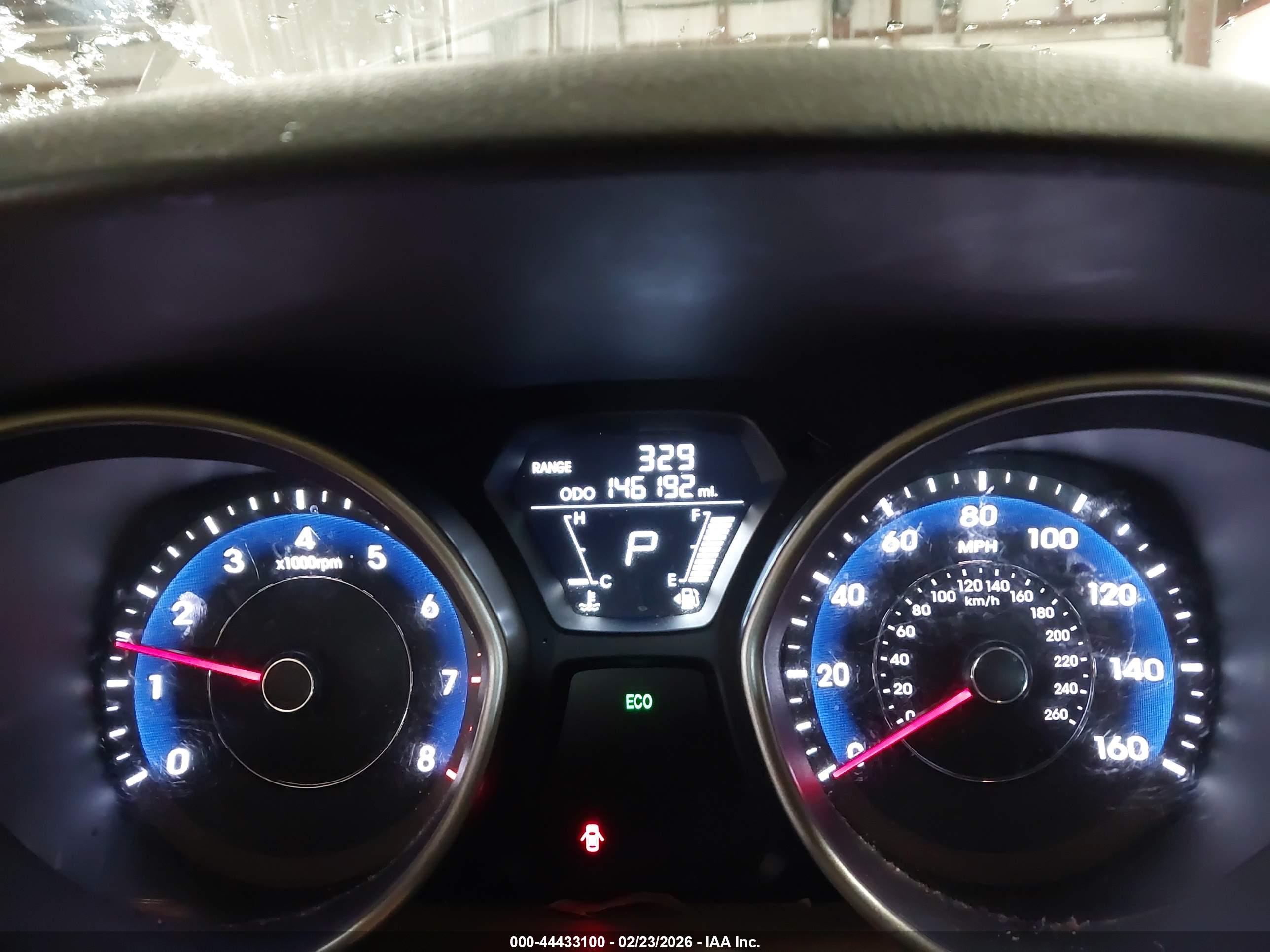 HYUNDAI ELANTRA image 7