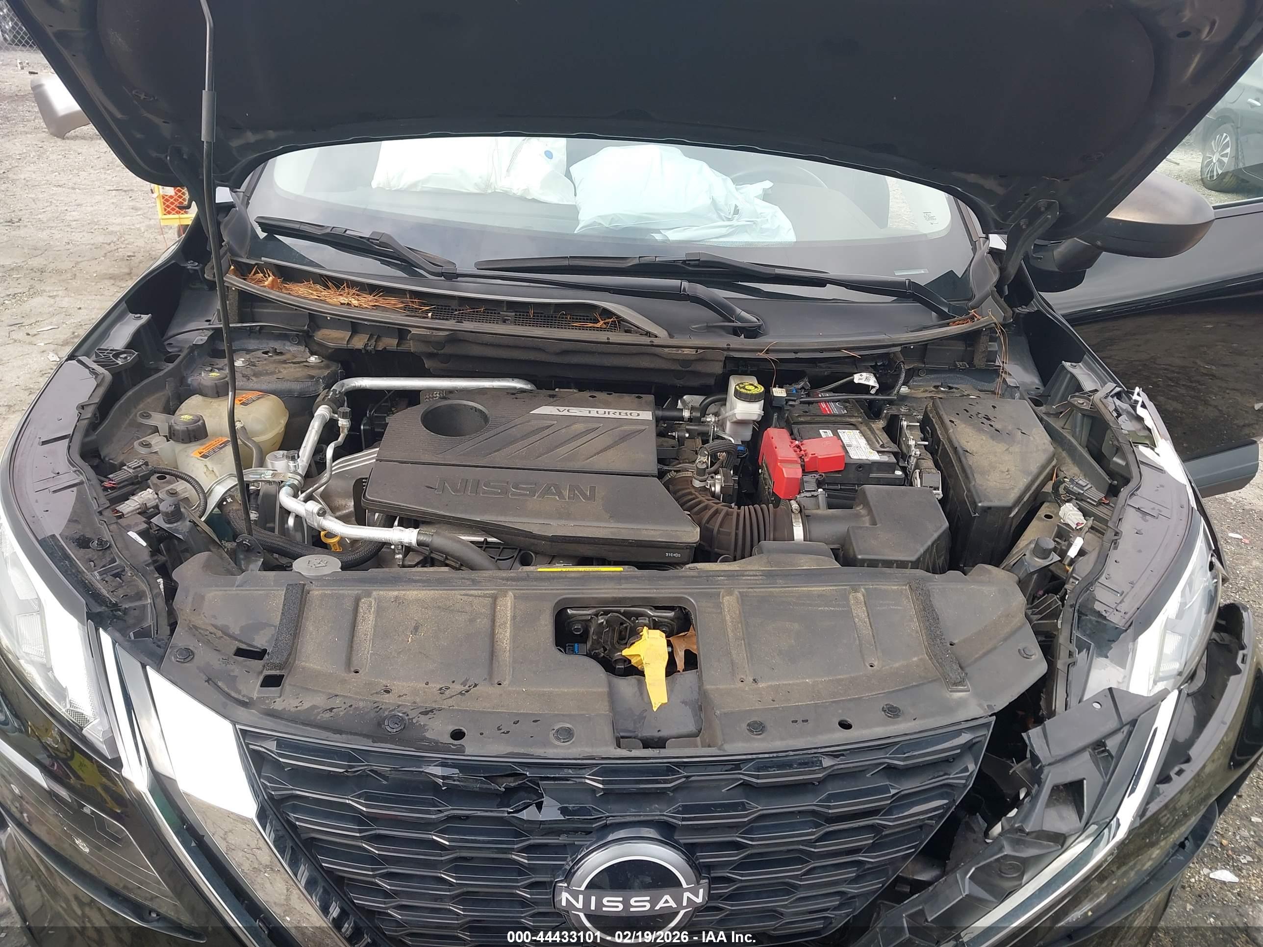 NISSAN ROGUE image 10