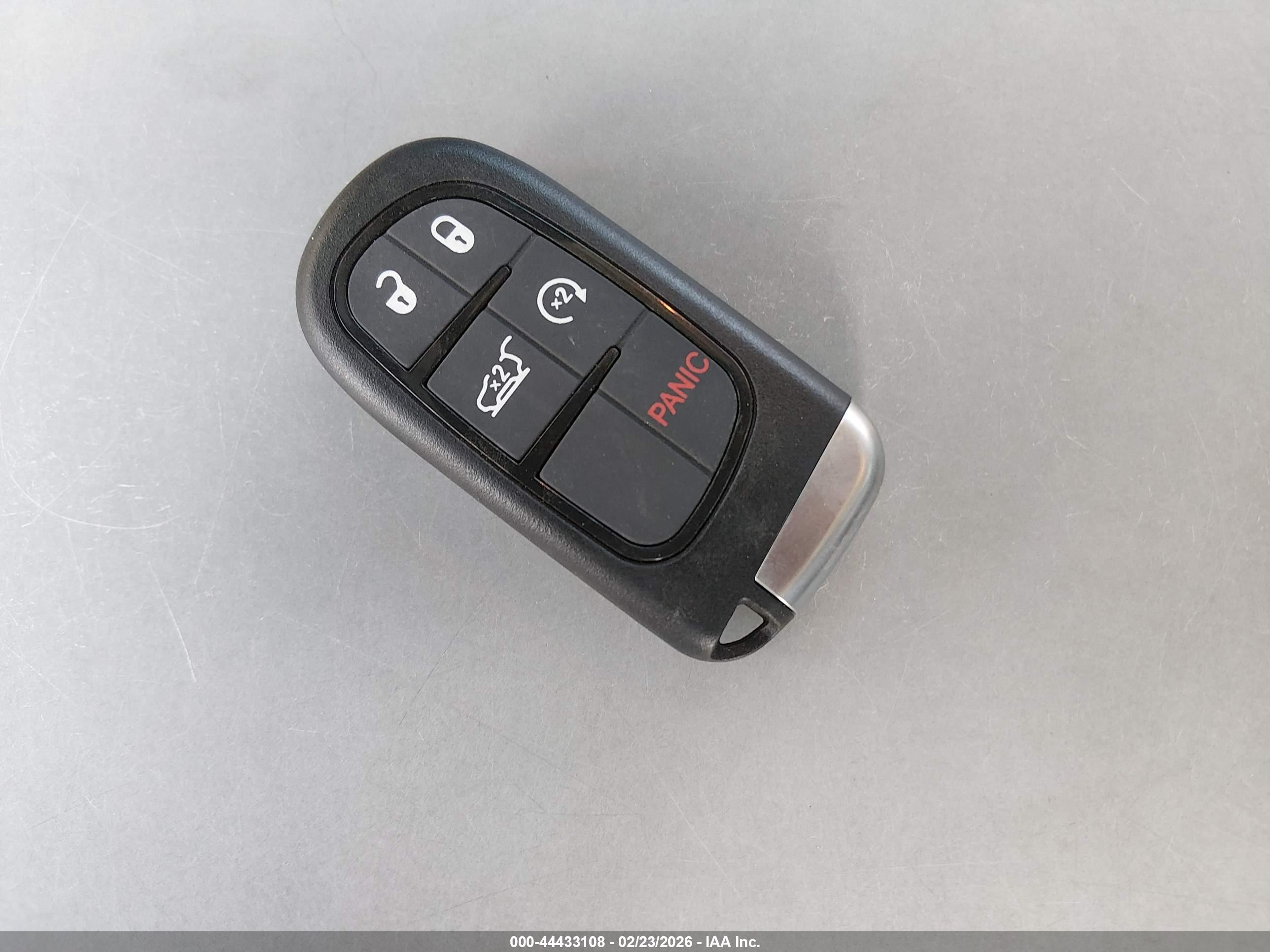 JEEP CHEROKEE image 11