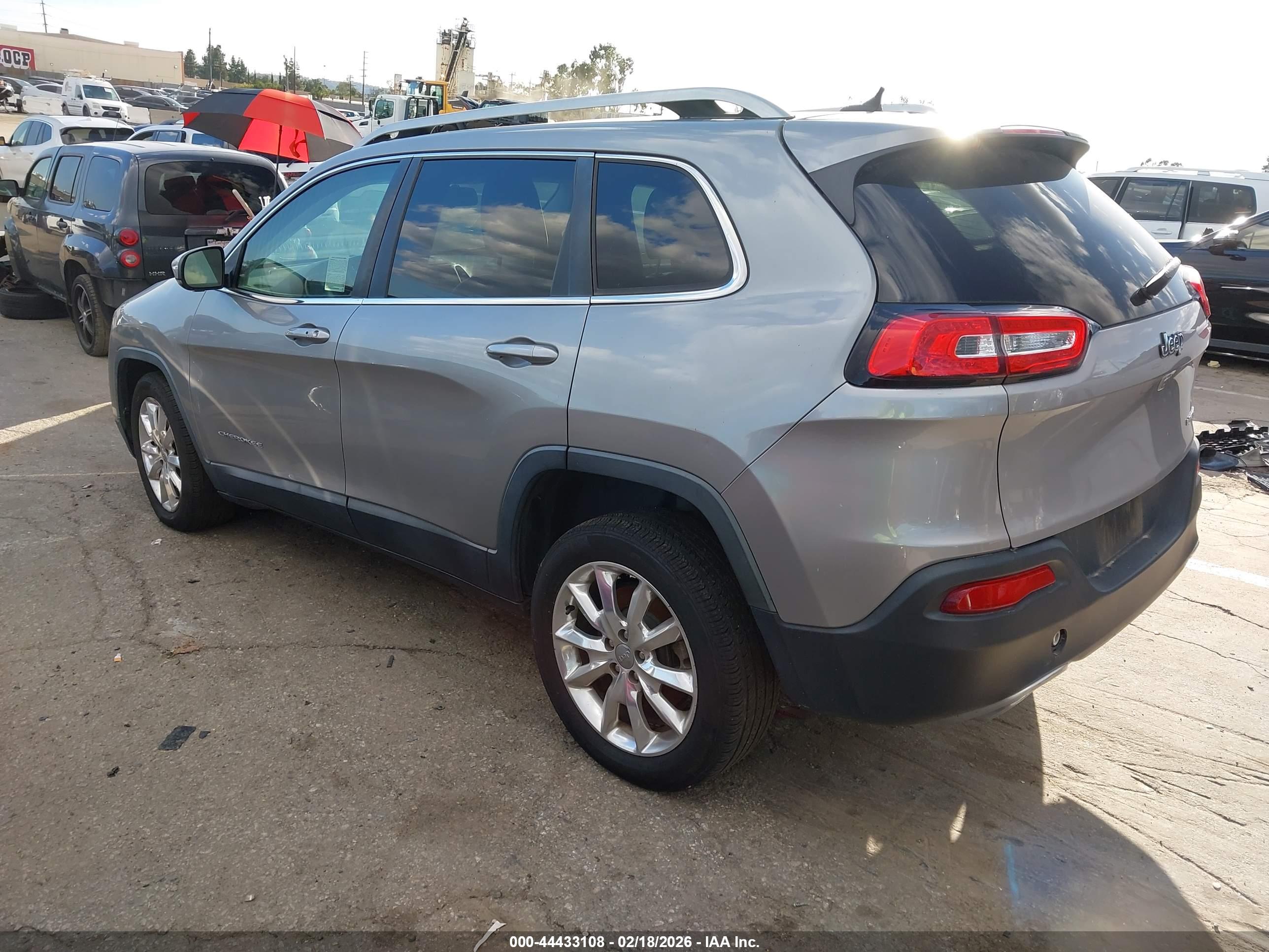 JEEP CHEROKEE image 3