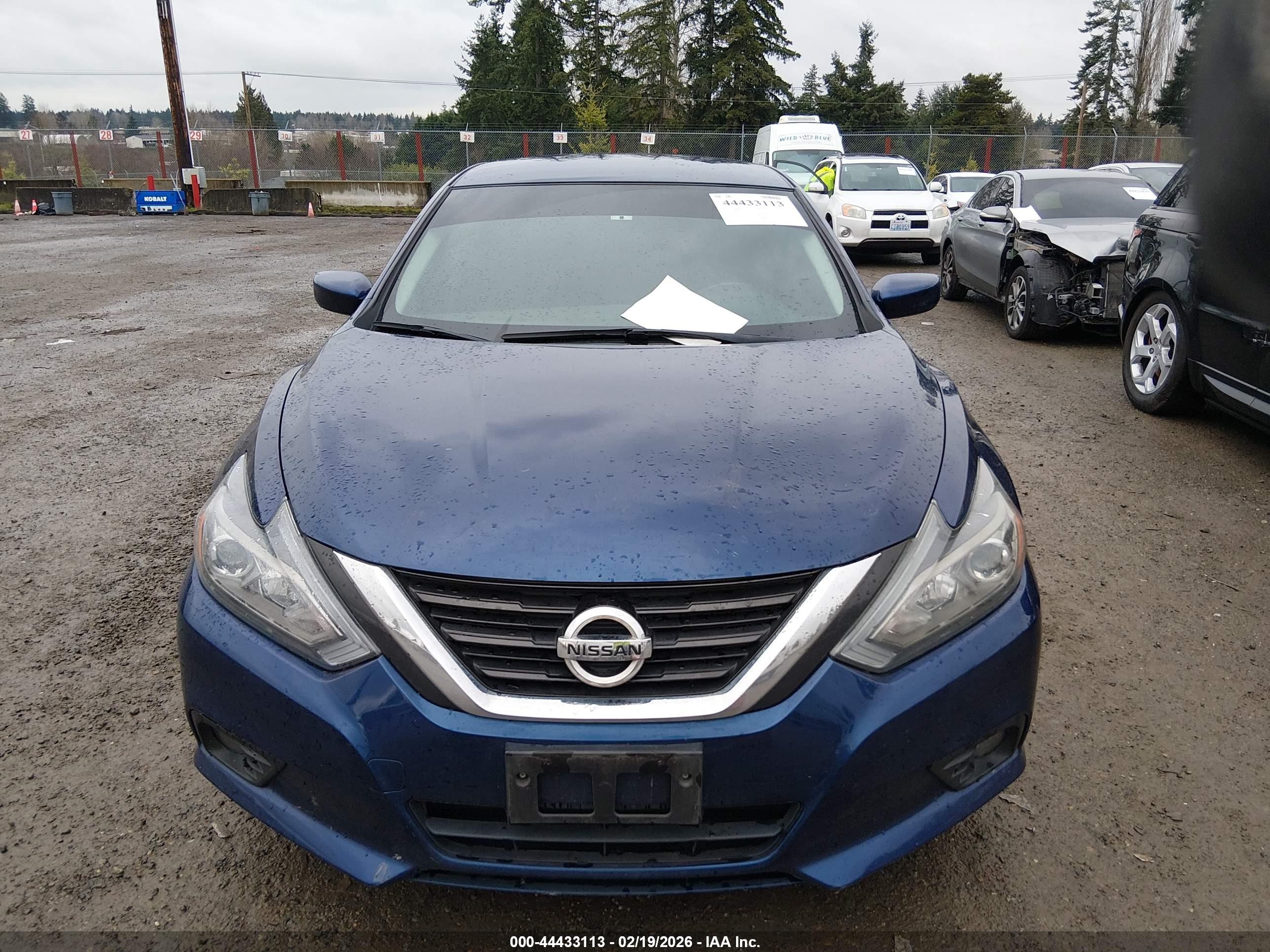 NISSAN ALTIMA image 6