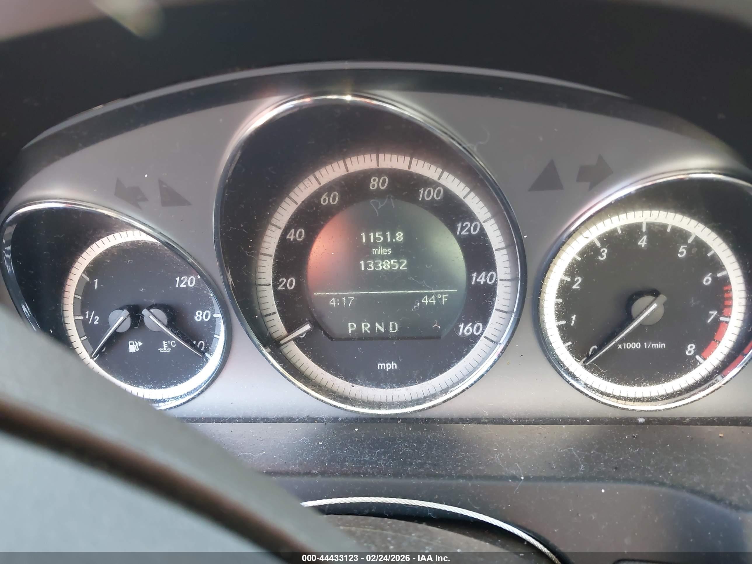 MERCEDES-BENZ C image 7