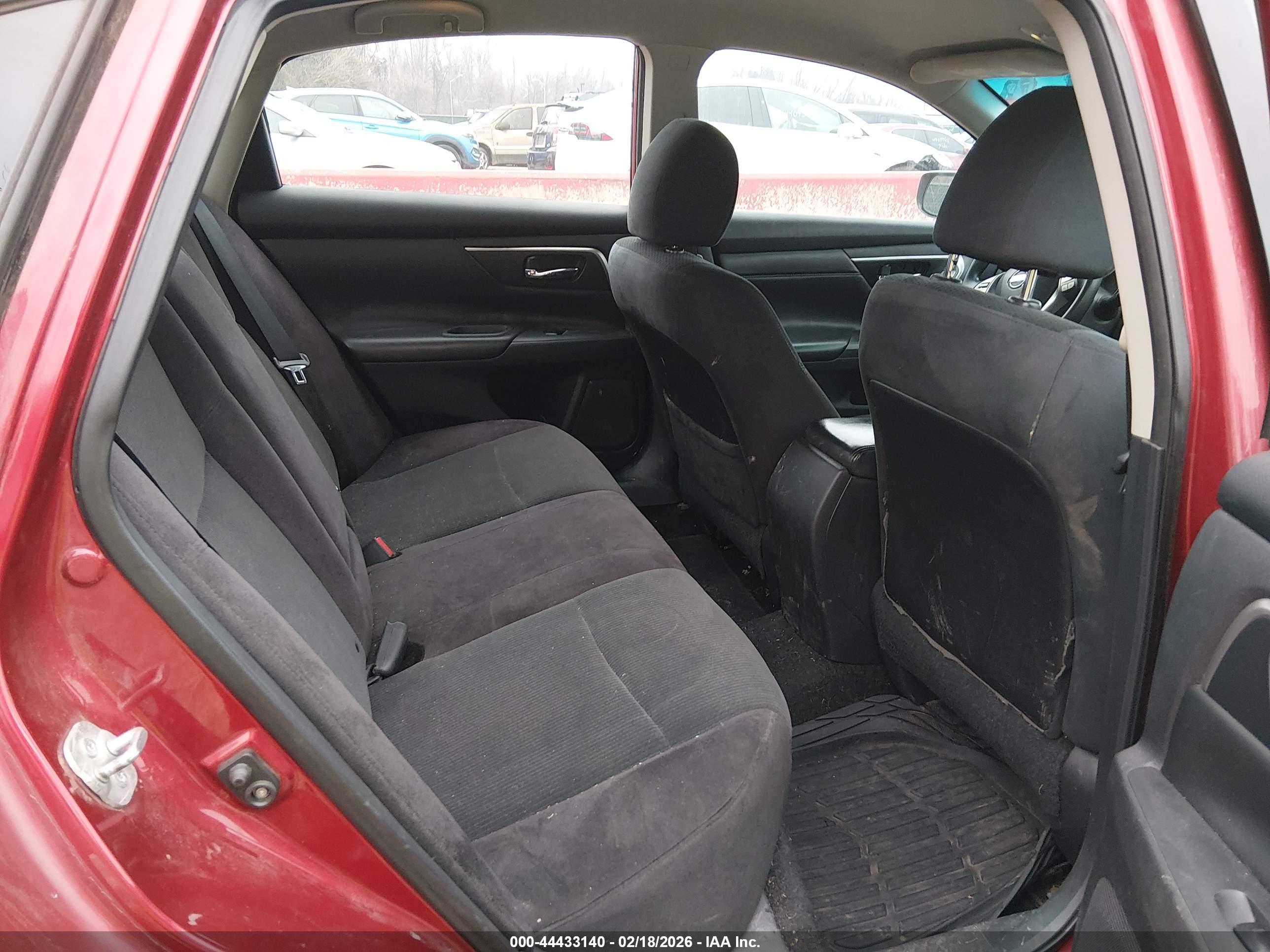 NISSAN ALTIMA image 8