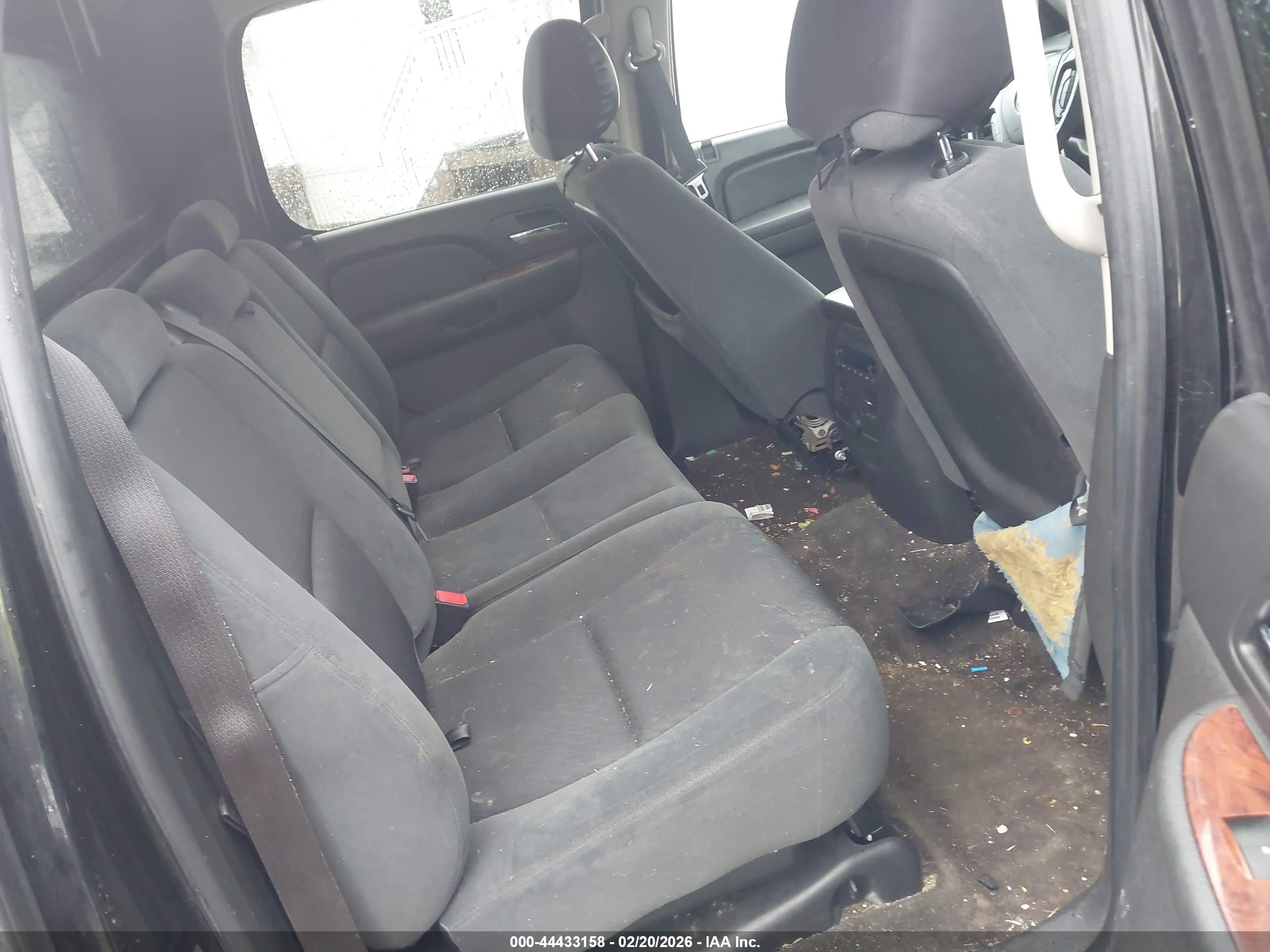 CHEVROLET AVALANCHE image 8