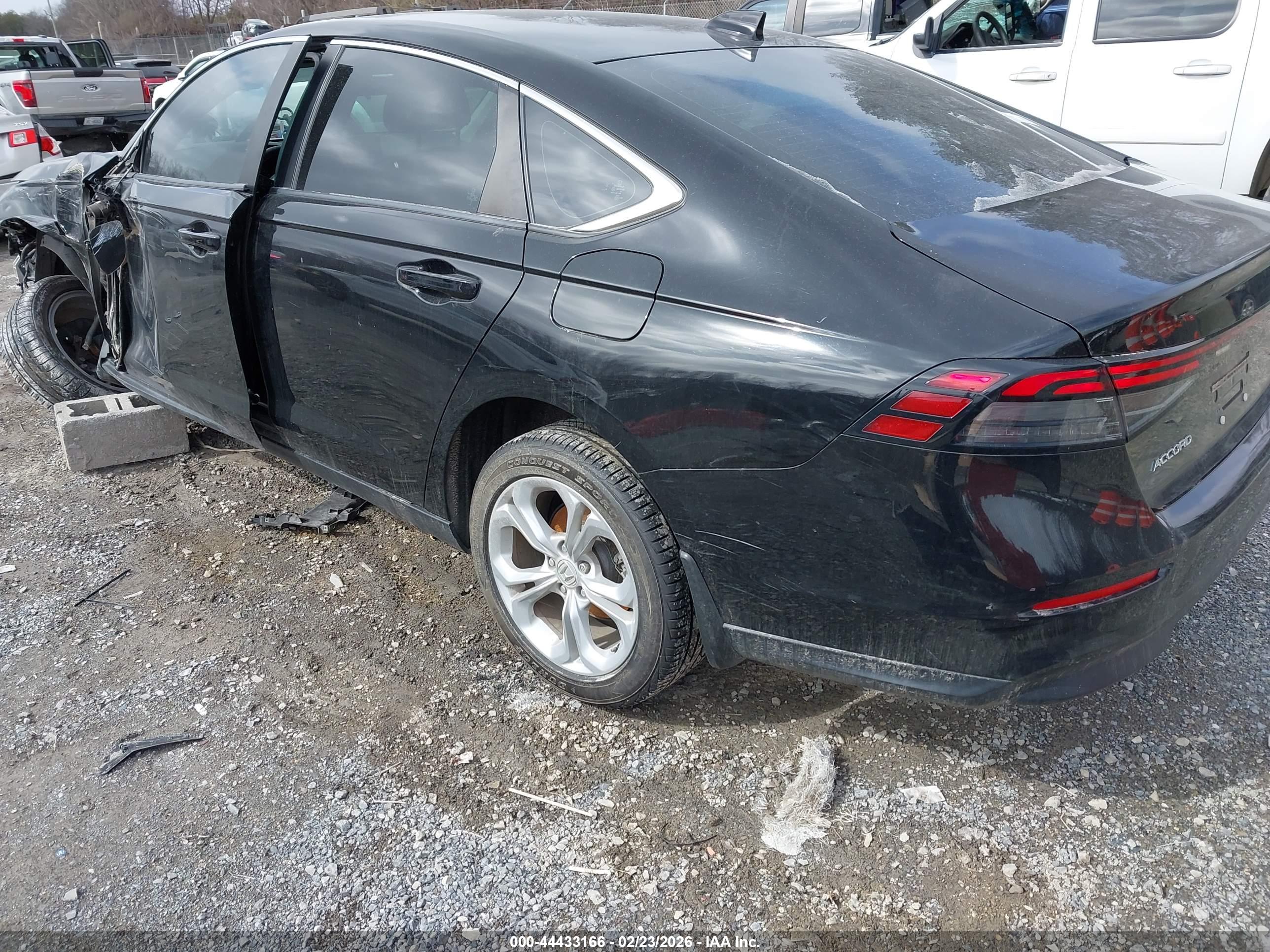 HONDA ACCORD image 3