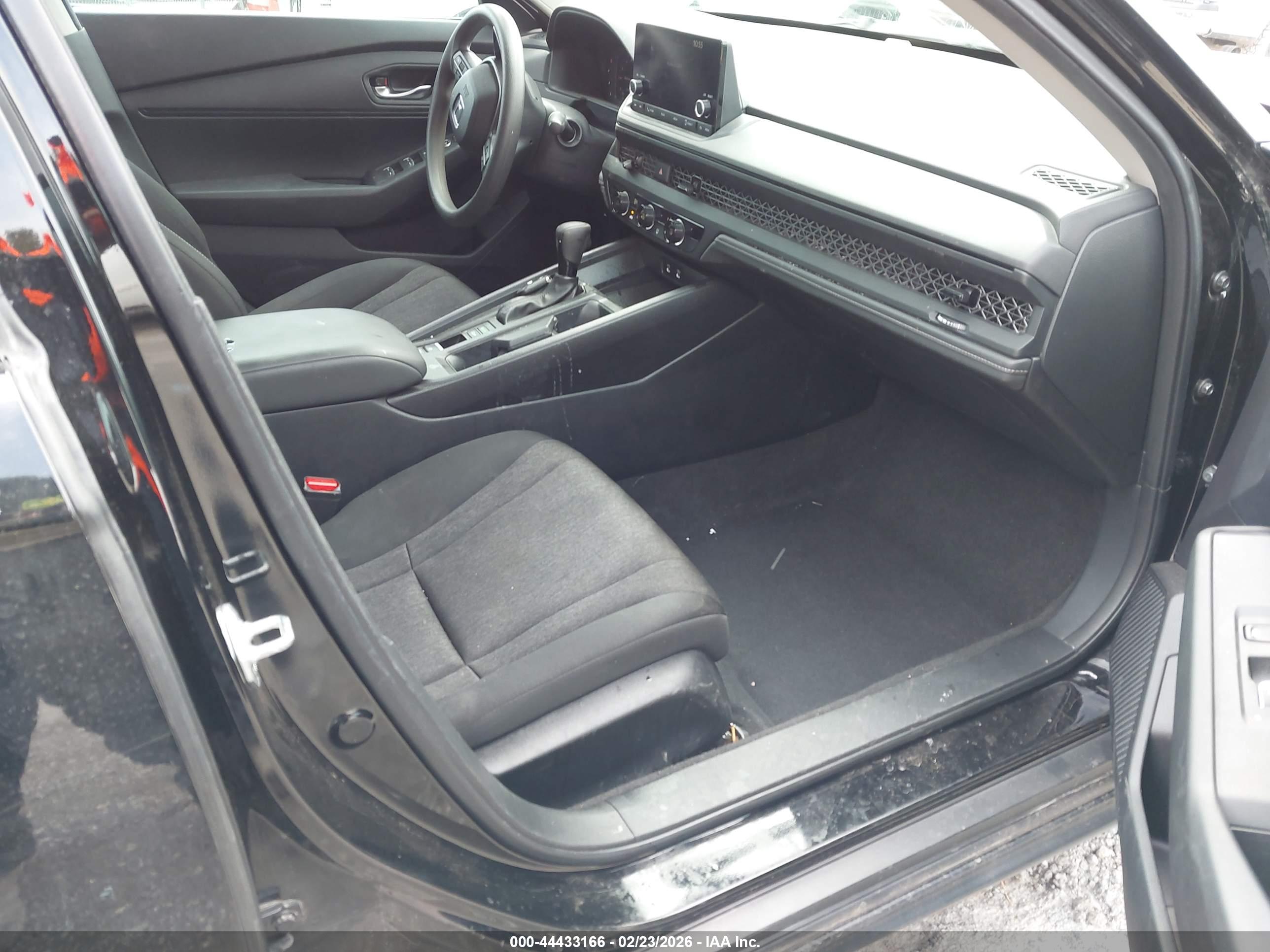 HONDA ACCORD image 5
