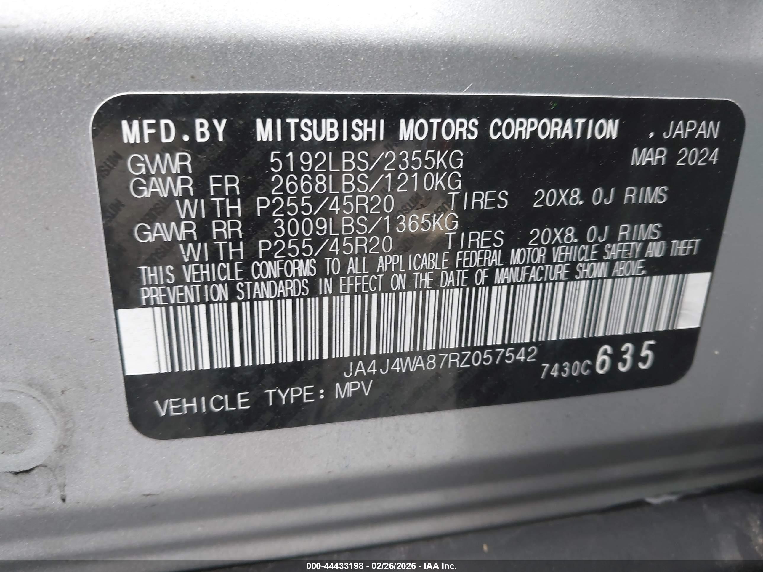 MITSUBISHI OUTLANDER image 9