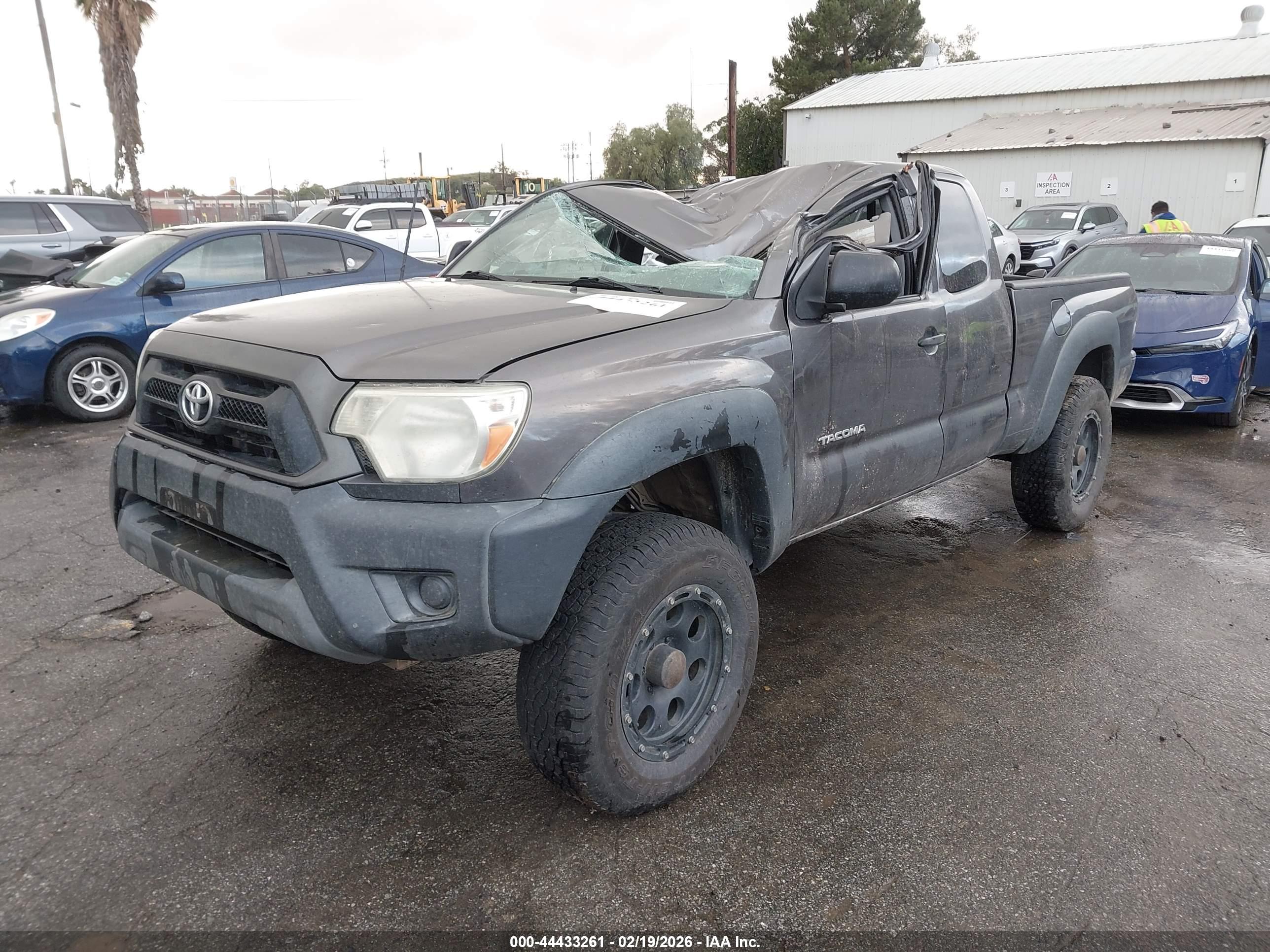TOYOTA TACOMA image 2