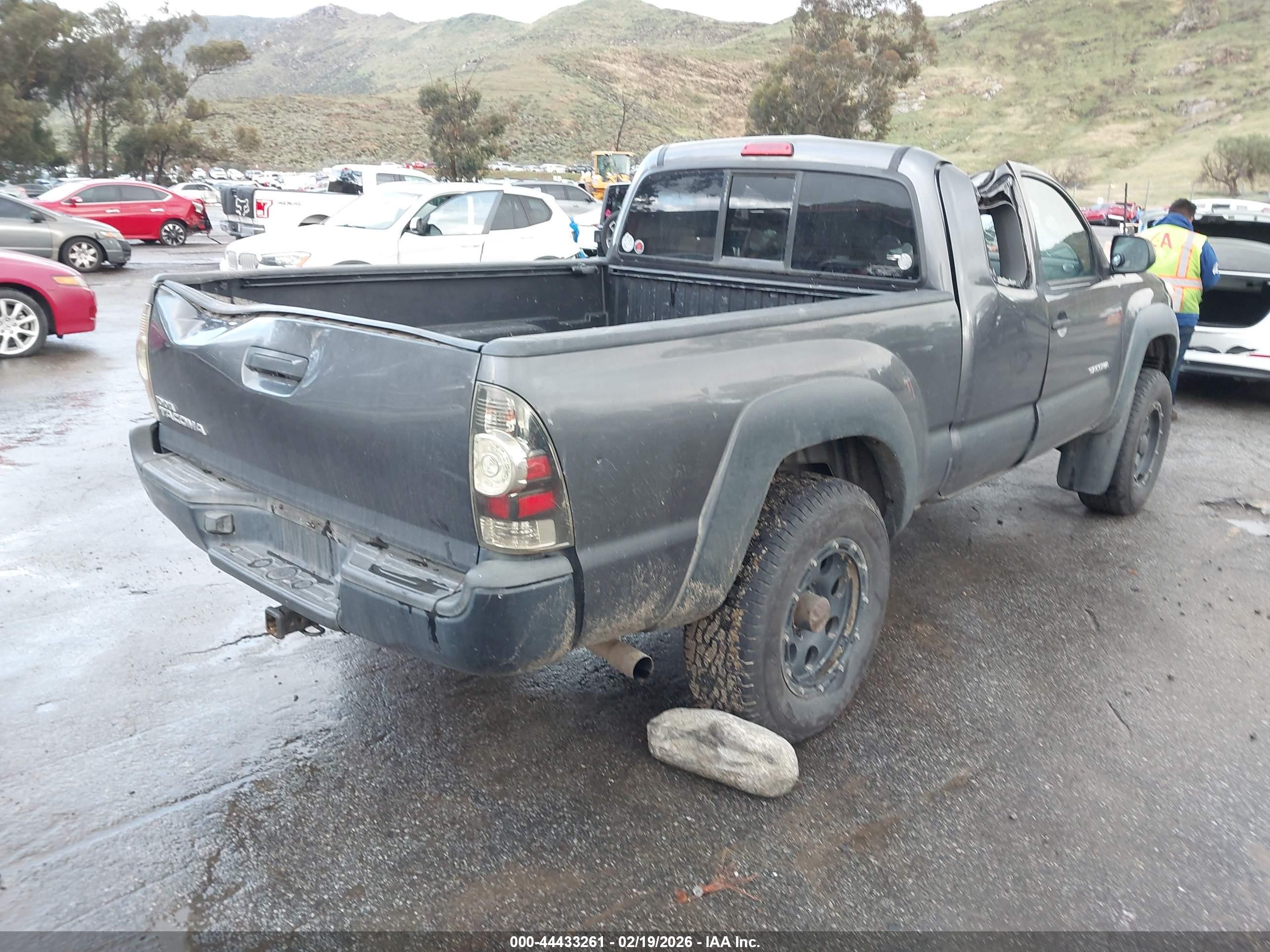 TOYOTA TACOMA image 4