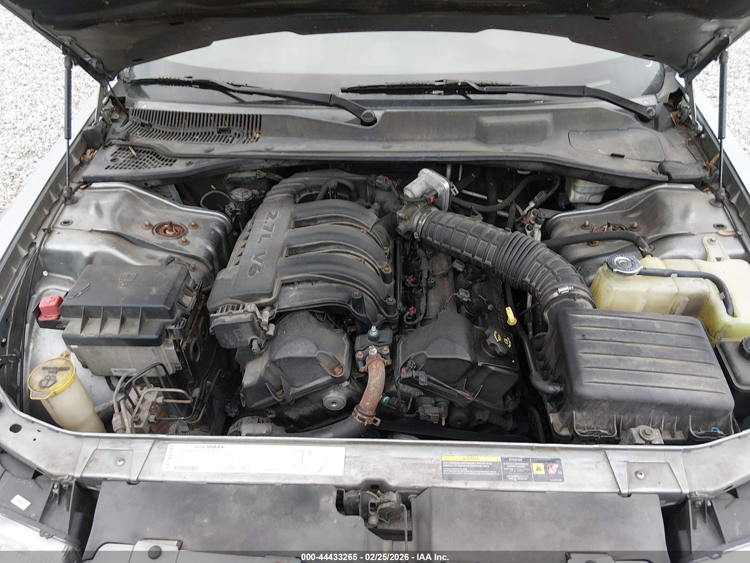 CHRYSLER 300 image 10