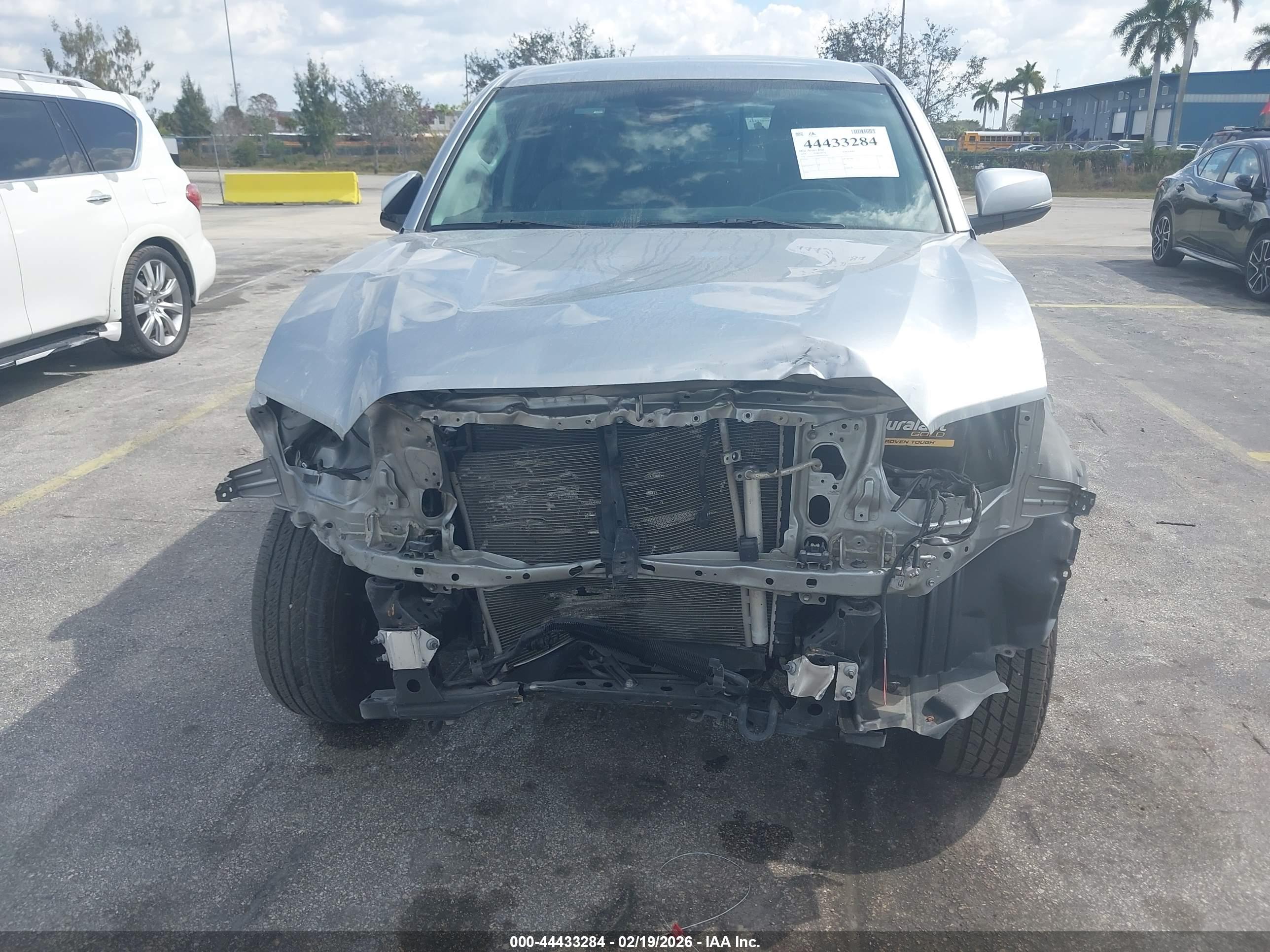 TOYOTA TACOMA image 6