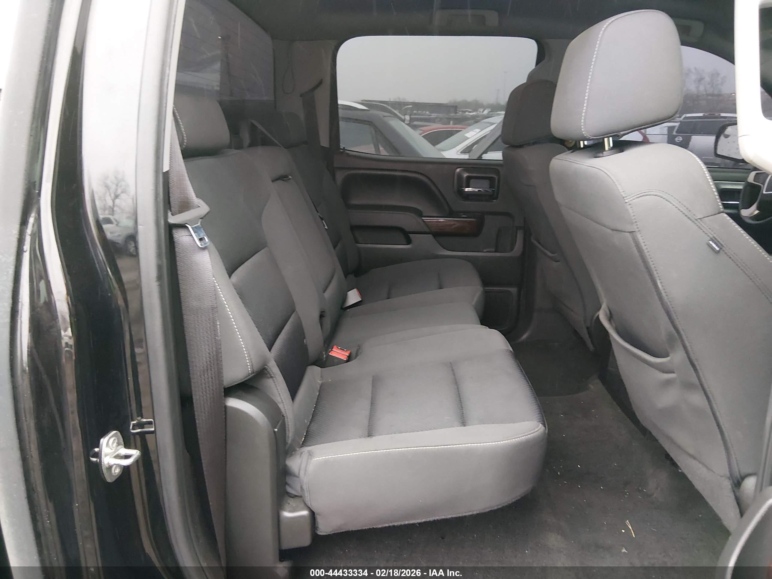 GMC SIERRA image 8