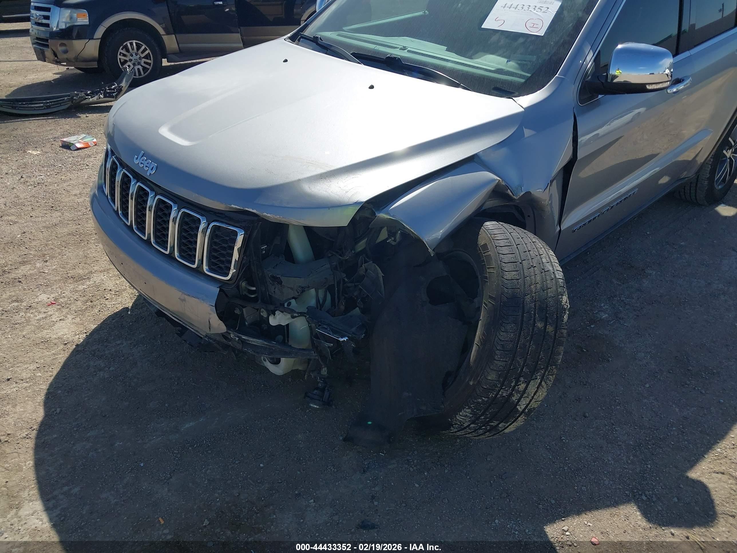 JEEP GRAND image 6
