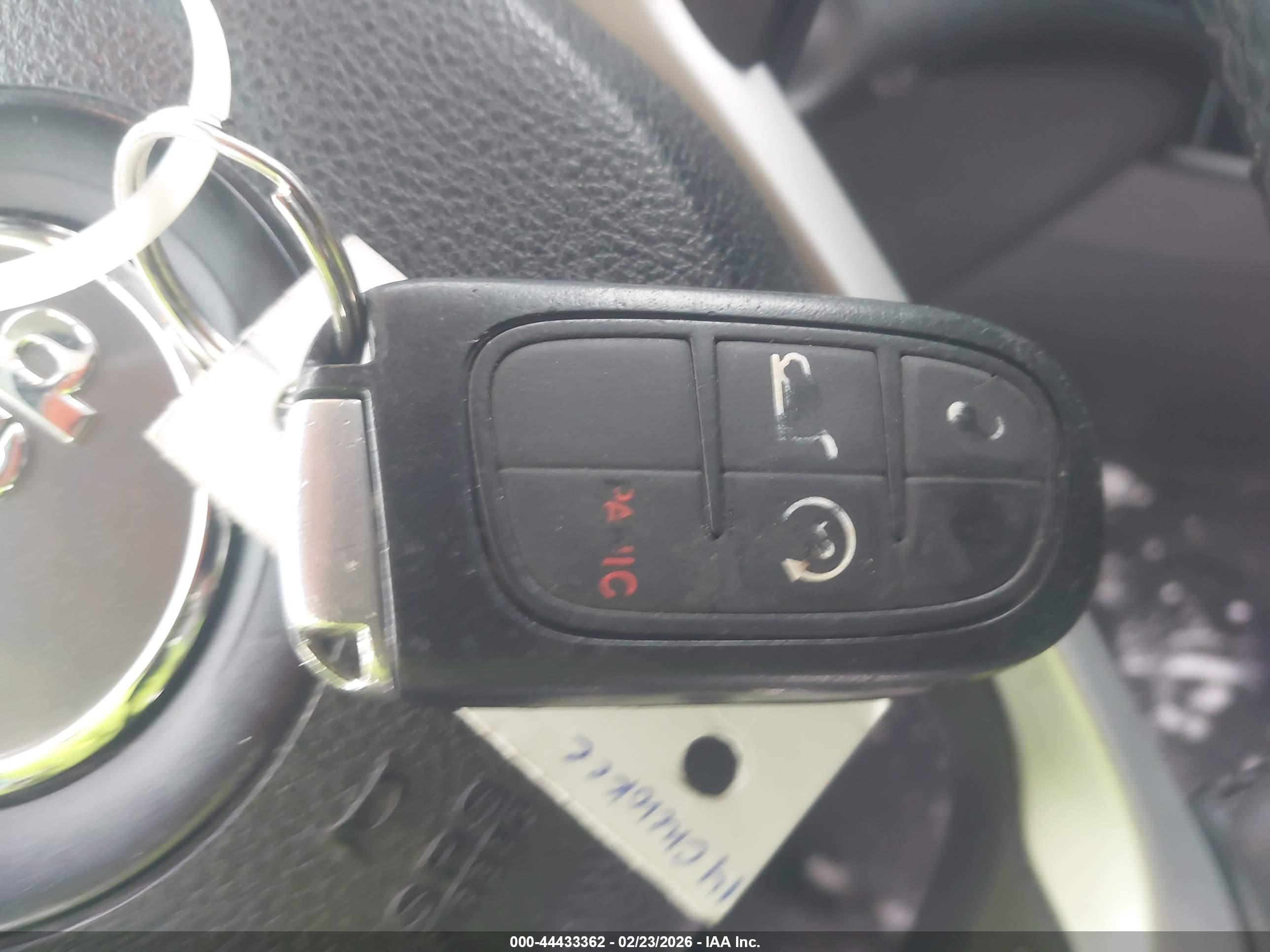 JEEP CHEROKEE image 11