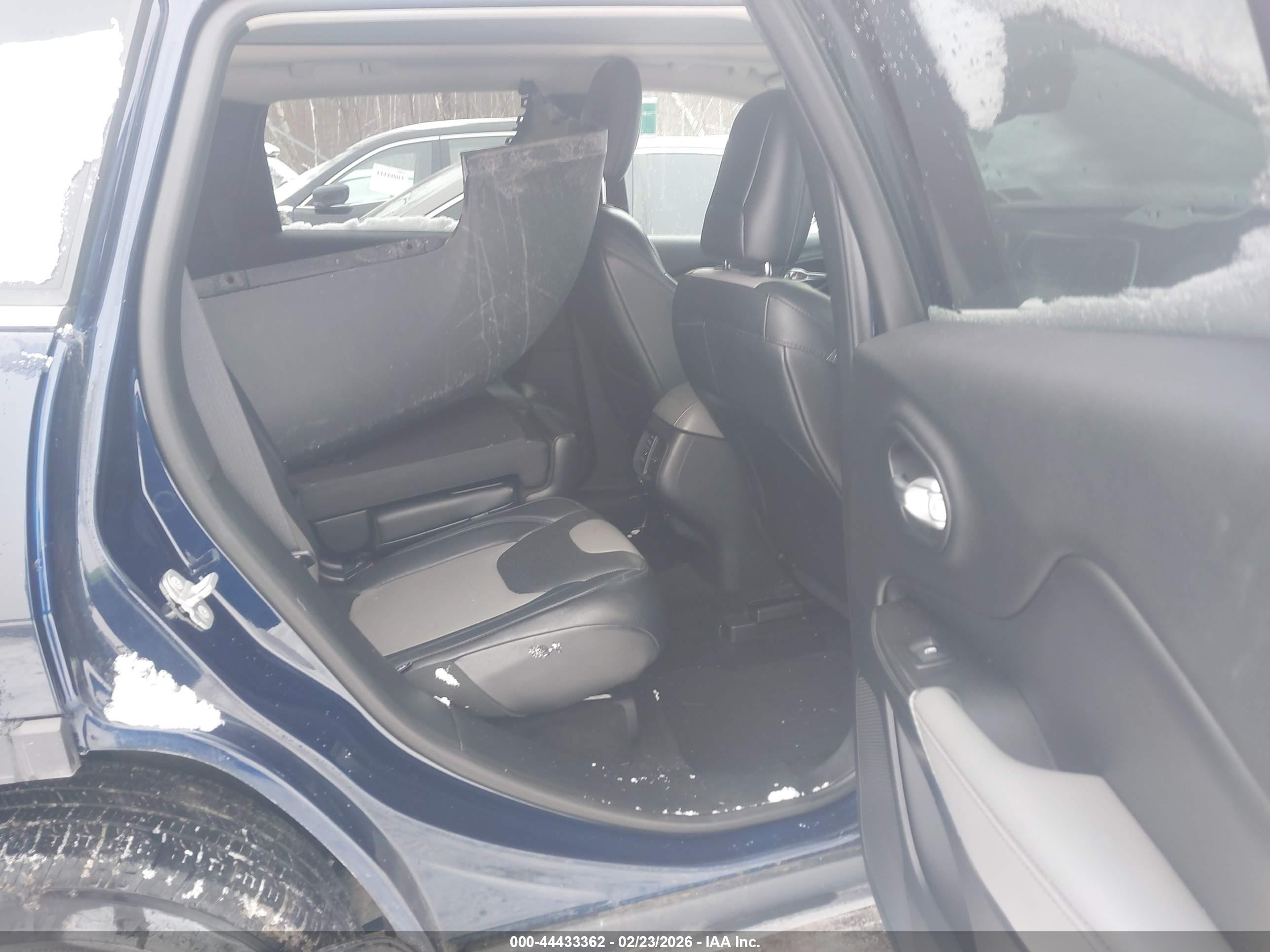 JEEP CHEROKEE image 8