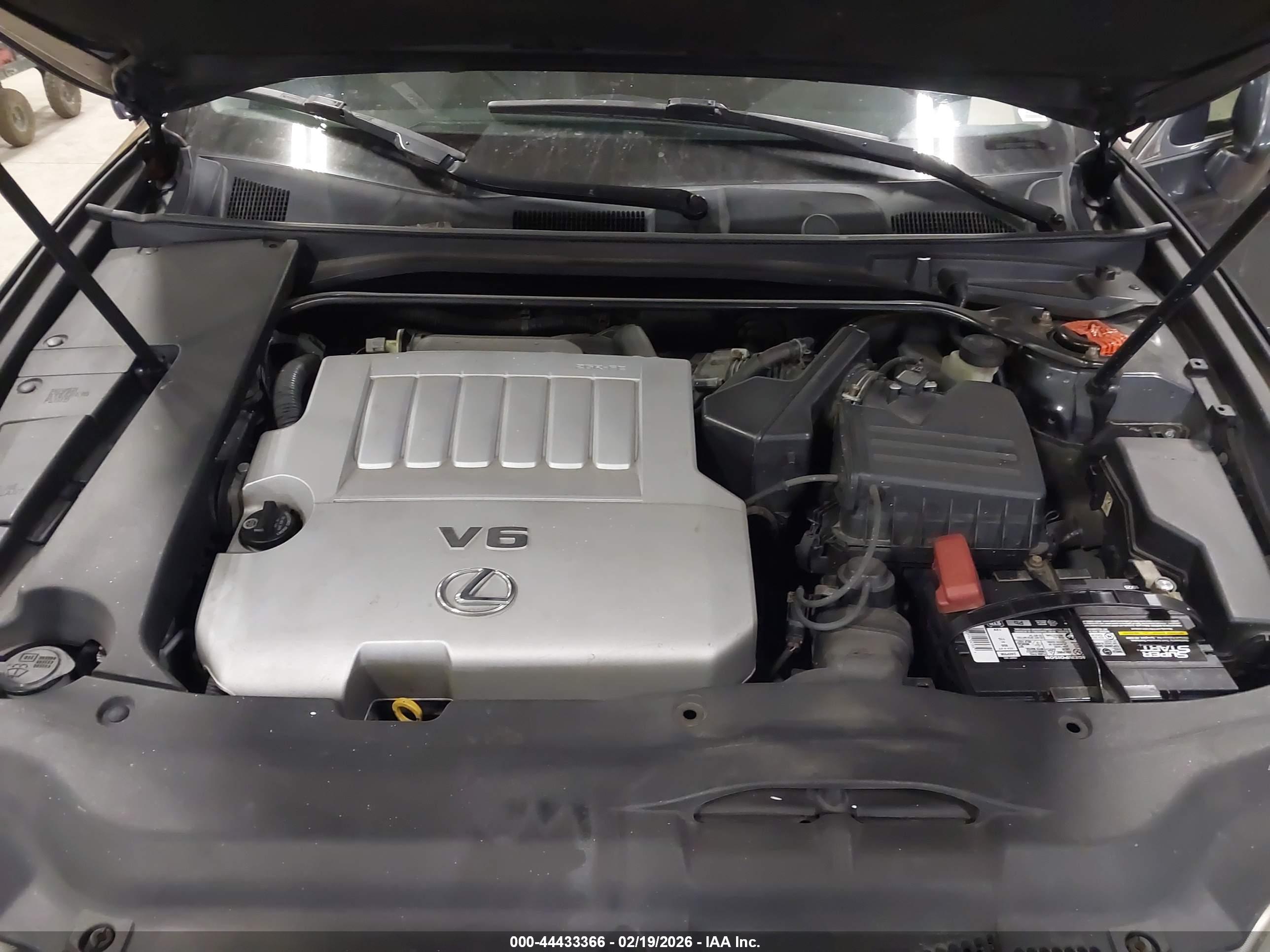 LEXUS ES image 10