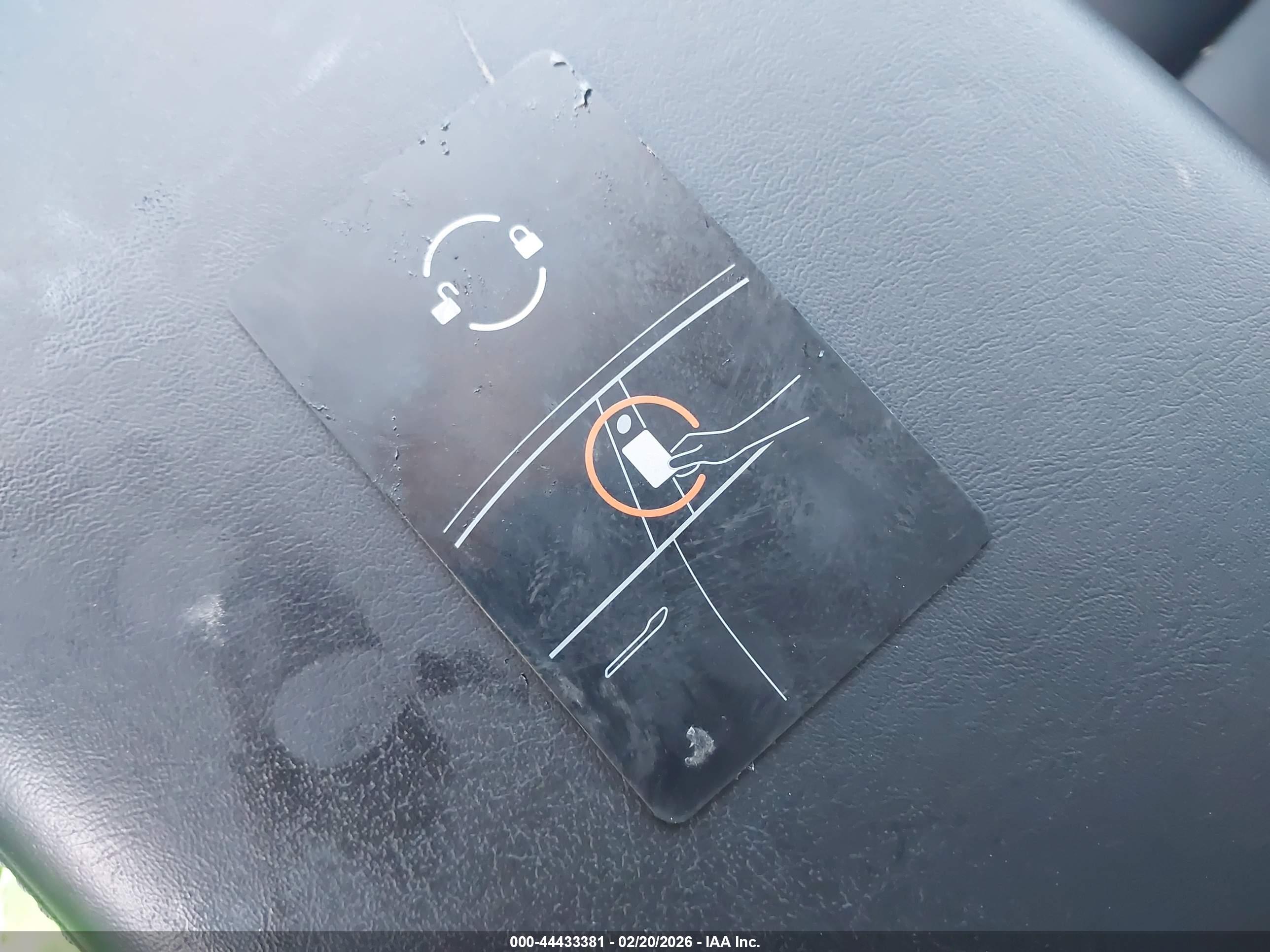 TESLA MODEL image 11