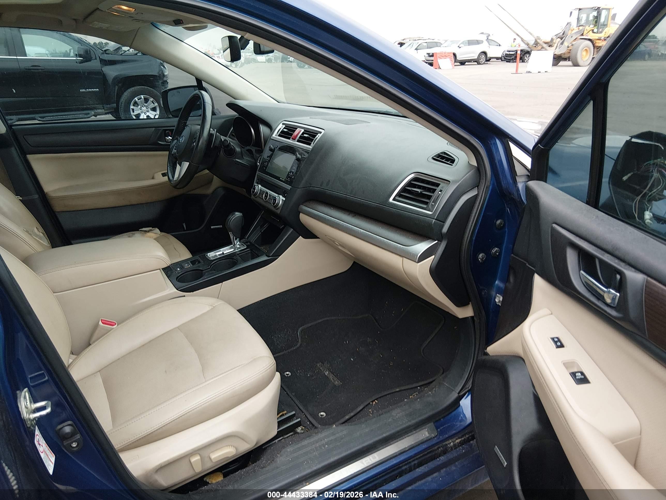 SUBARU LEGACY image 5