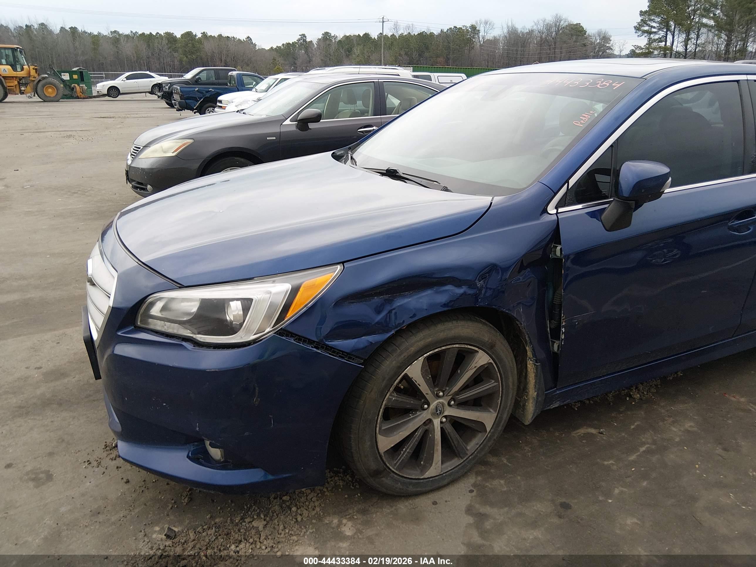 SUBARU LEGACY image 6