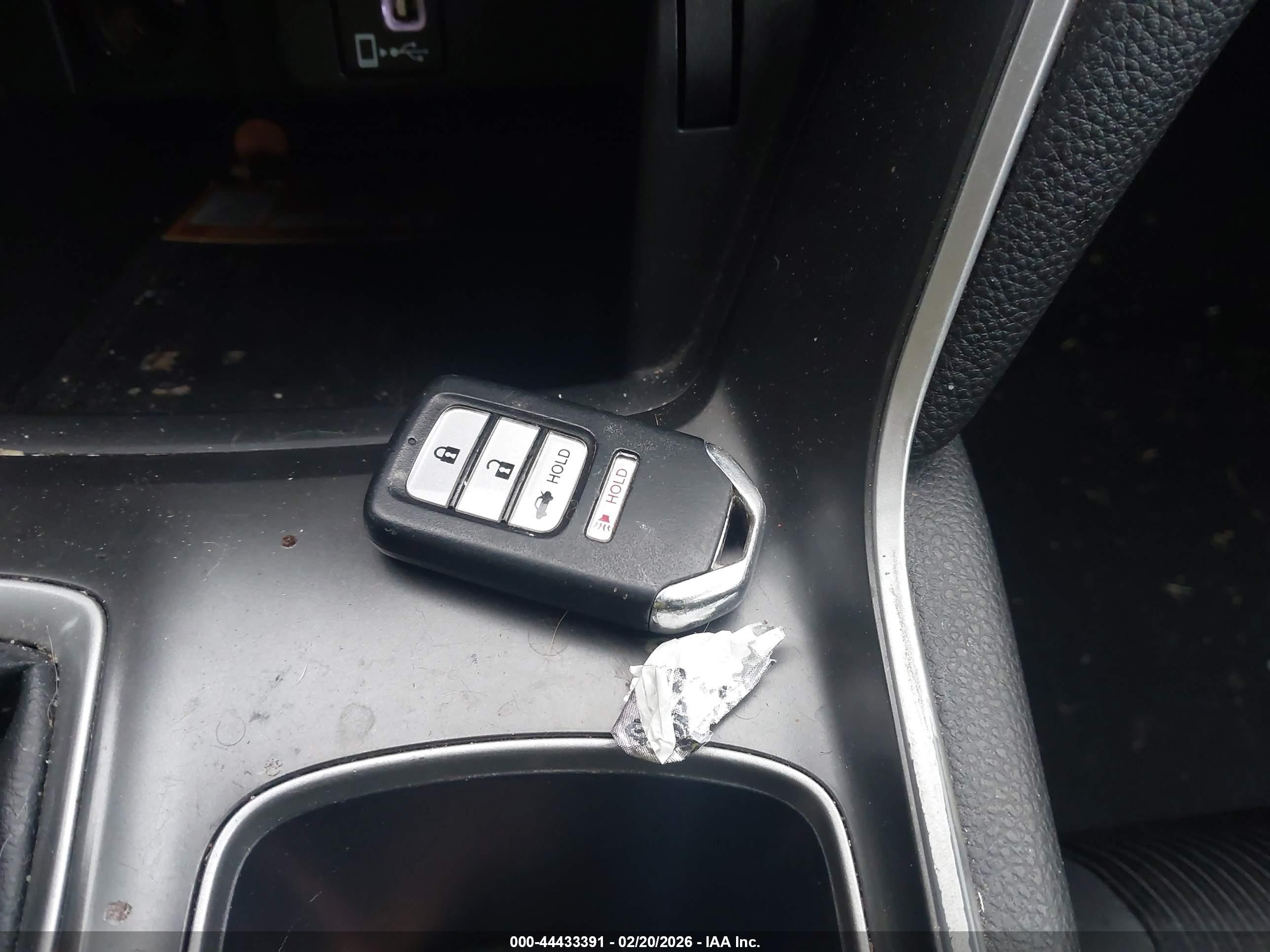 HONDA ACCORD image 11