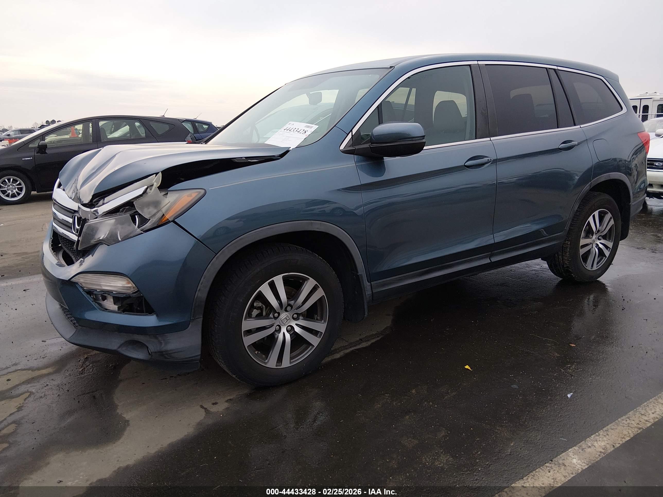 HONDA PILOT image 2