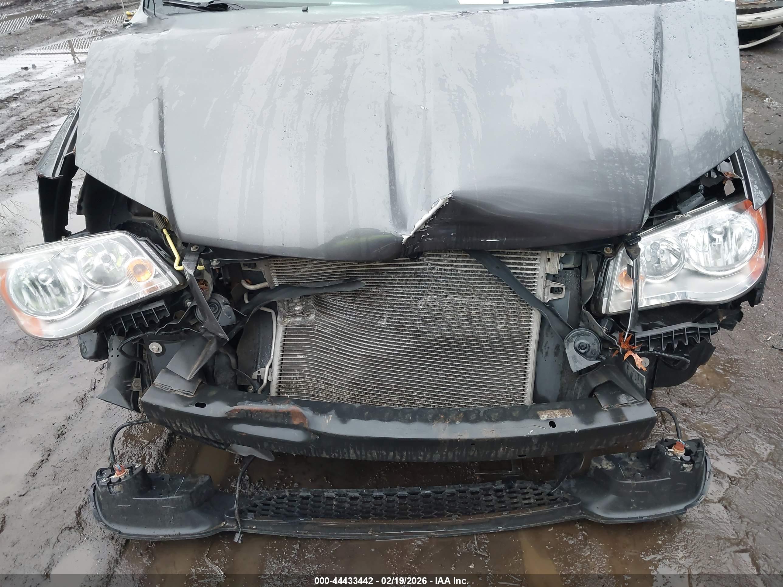 DODGE GRAND image 6