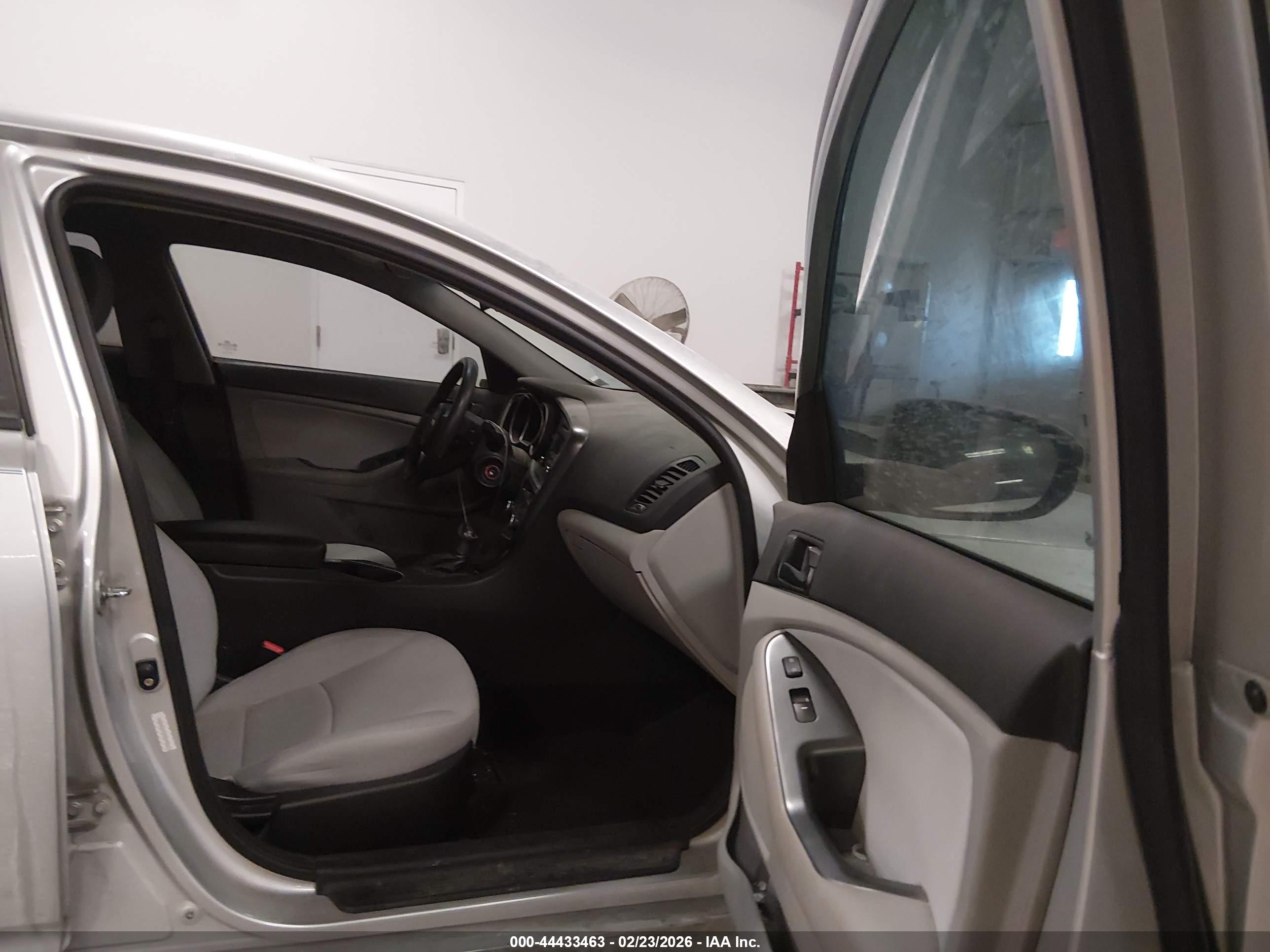 KIA OPTIMA image 5