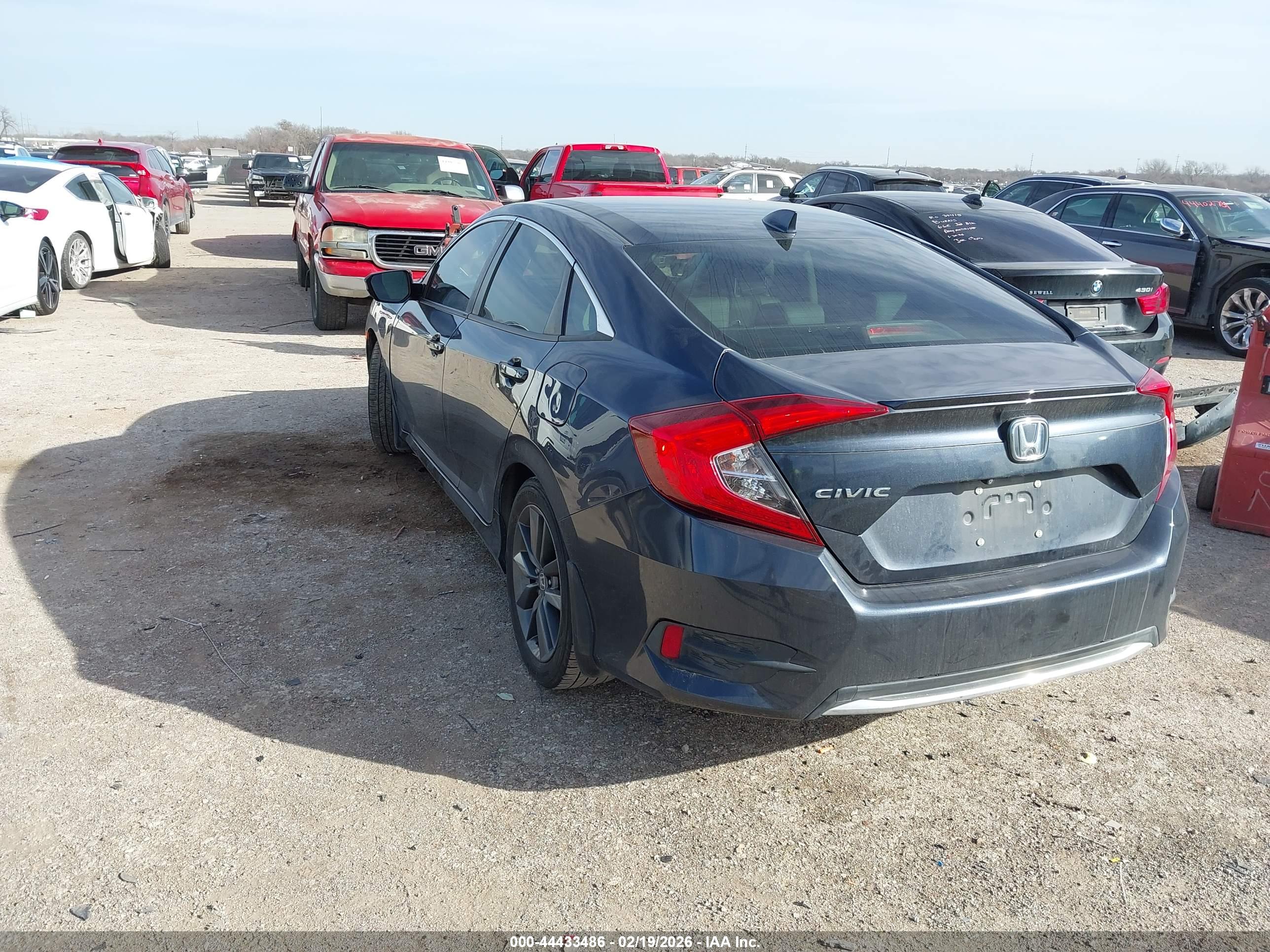 HONDA CIVIC image 3