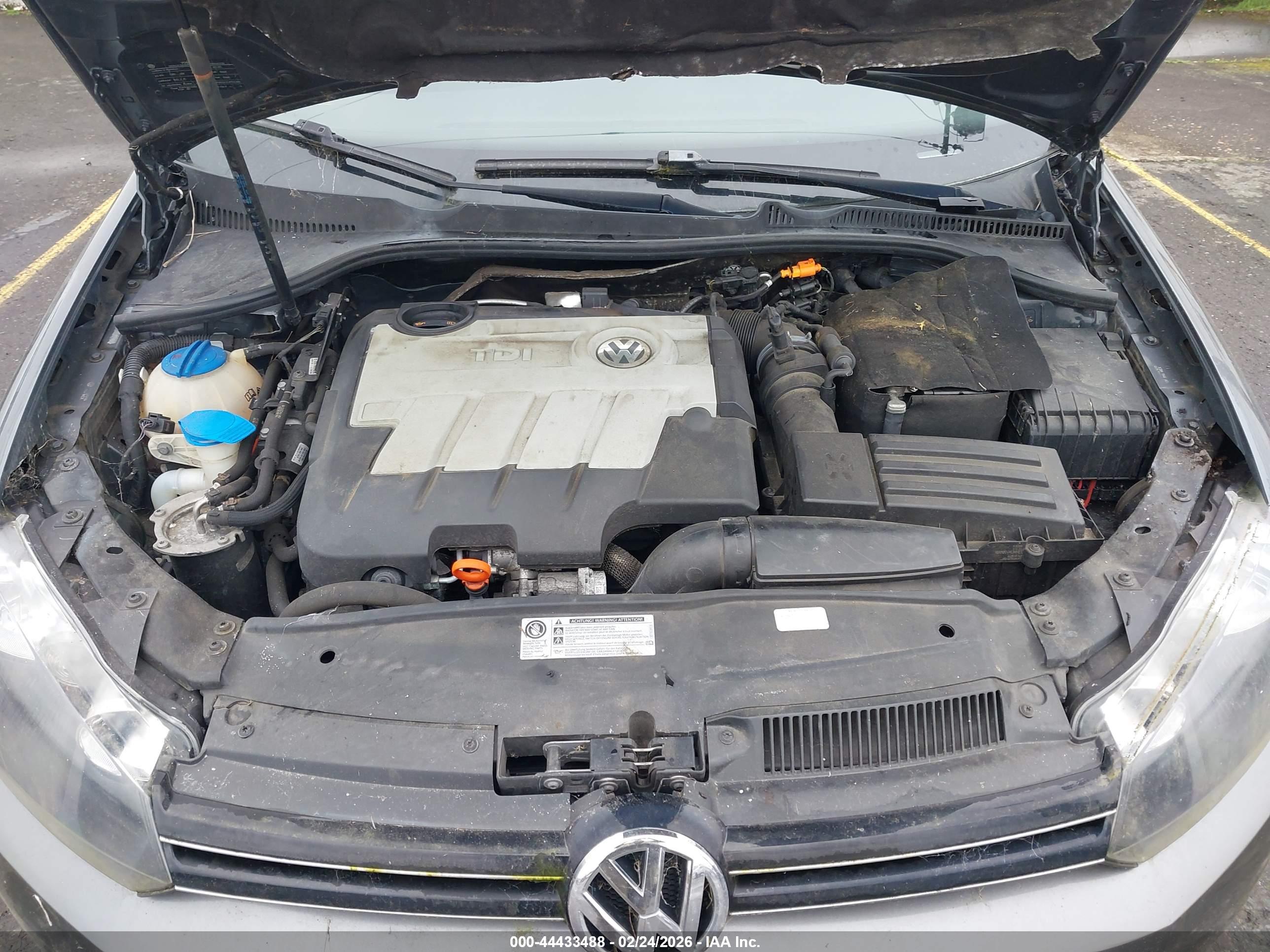 VOLKSWAGEN JETTA image 10