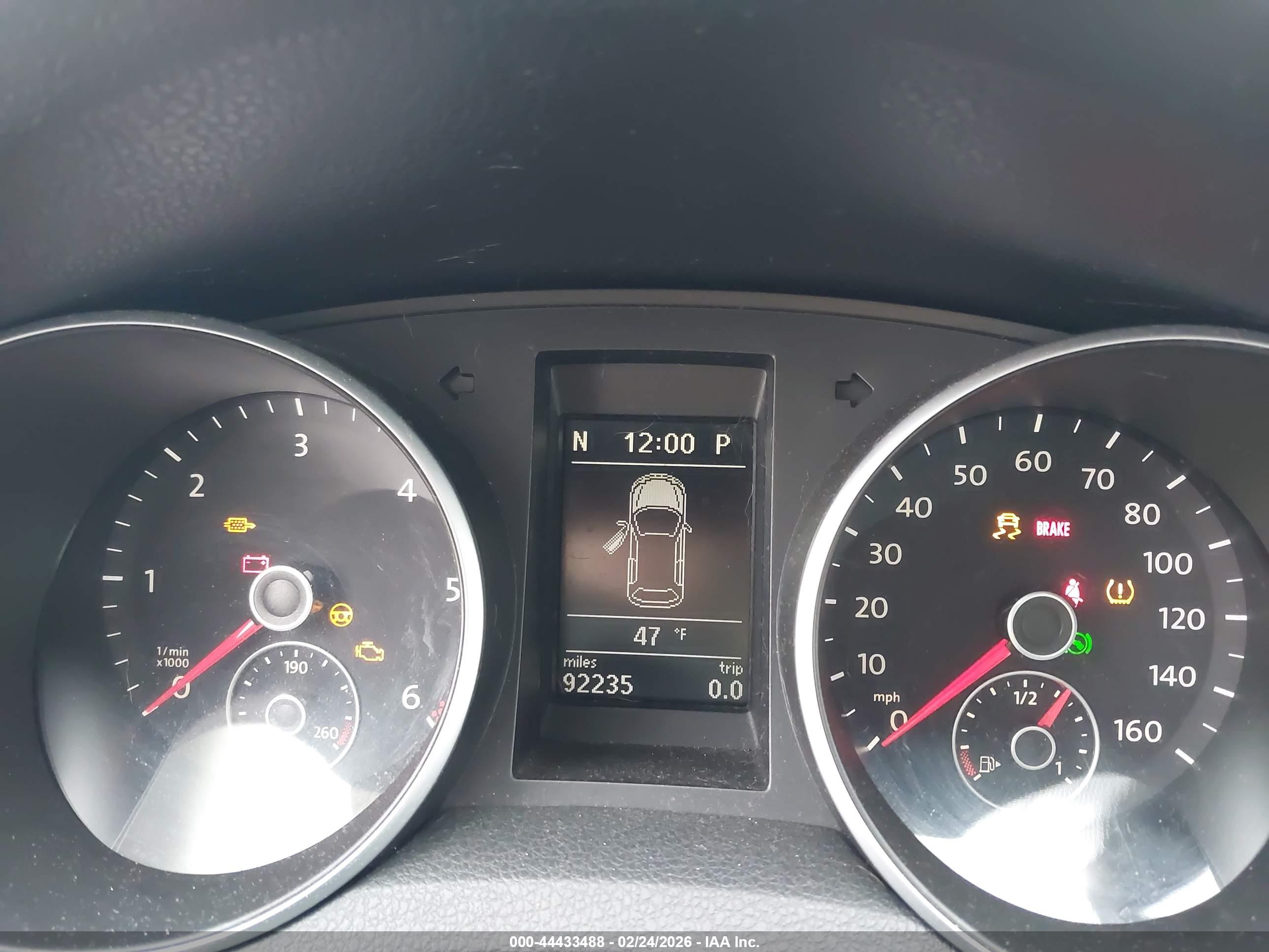 VOLKSWAGEN JETTA image 7