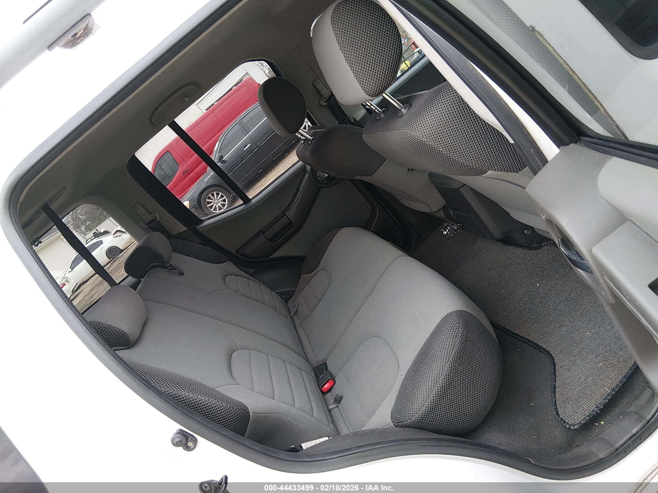 NISSAN XTERRA image 8