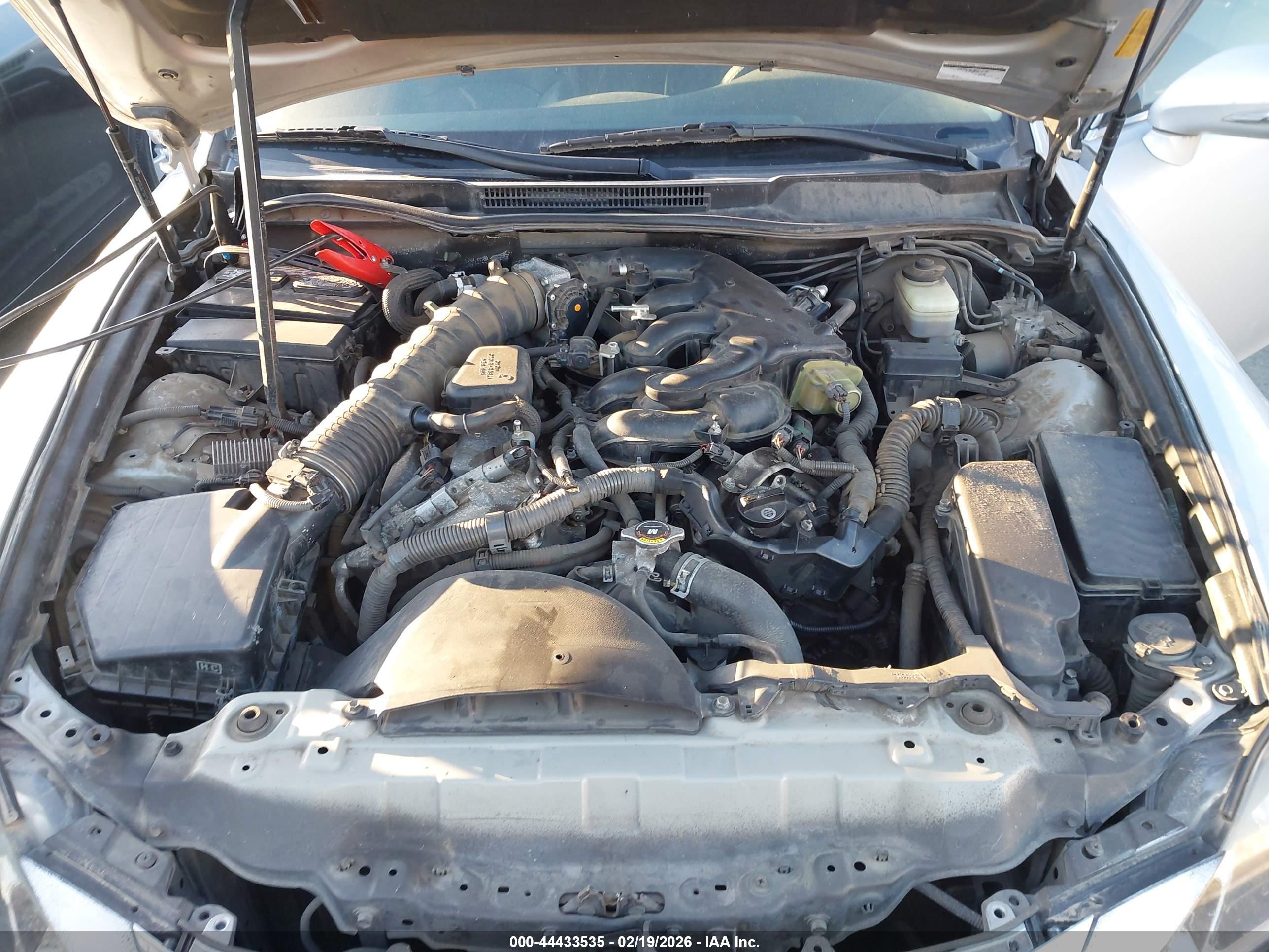 LEXUS IS image 10