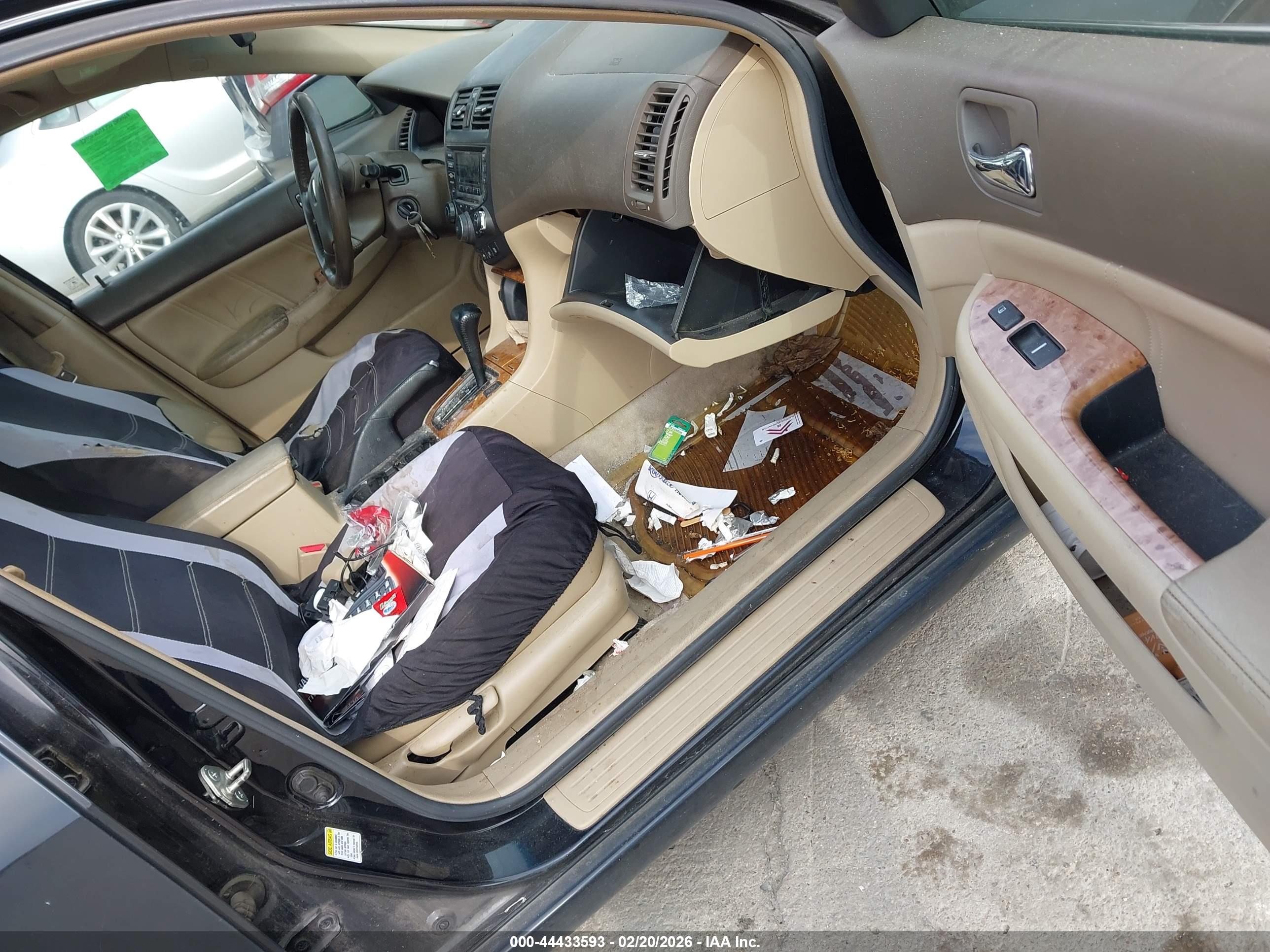 HONDA ACCORD image 5