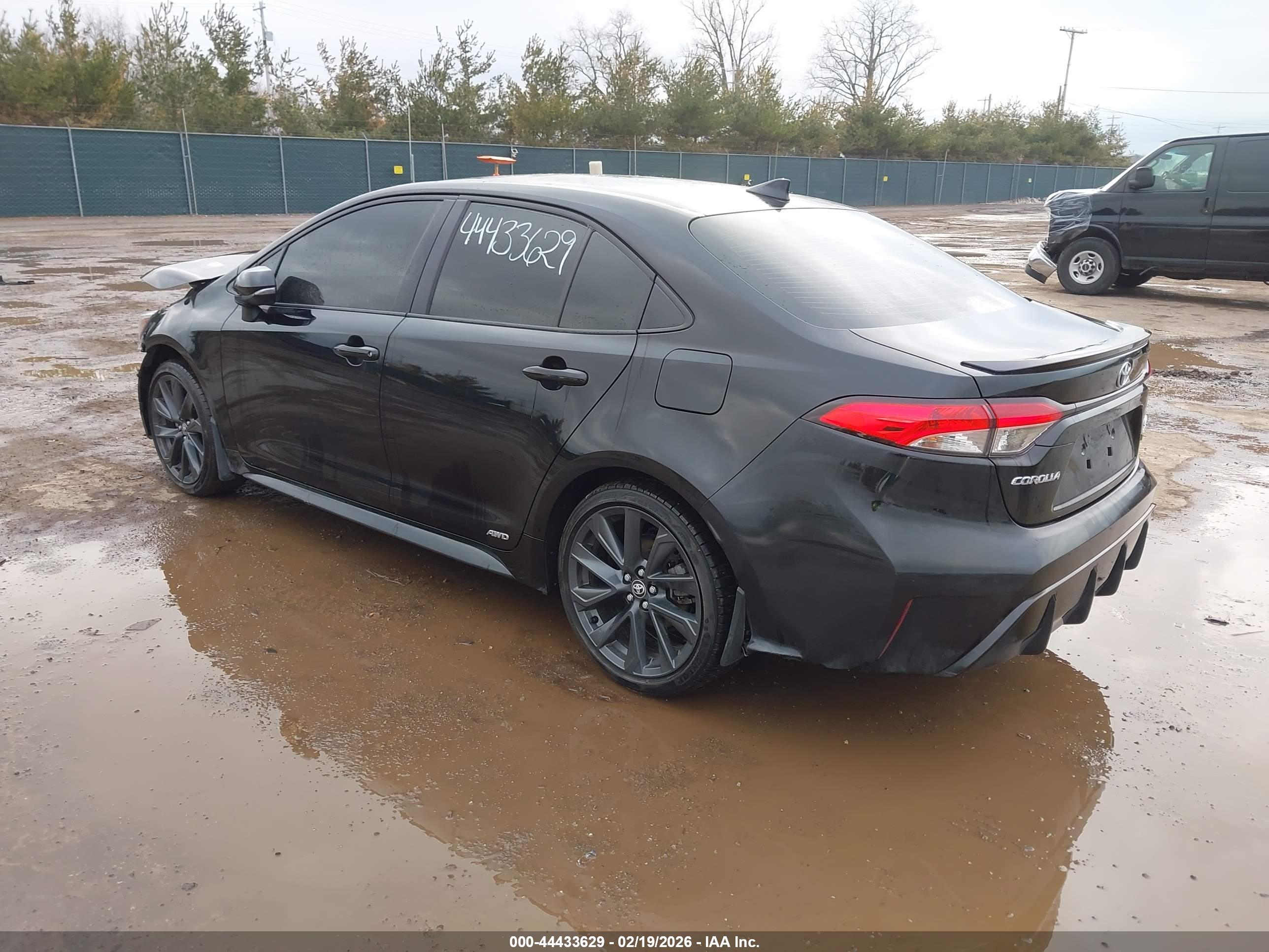 TOYOTA COROLLA image 3