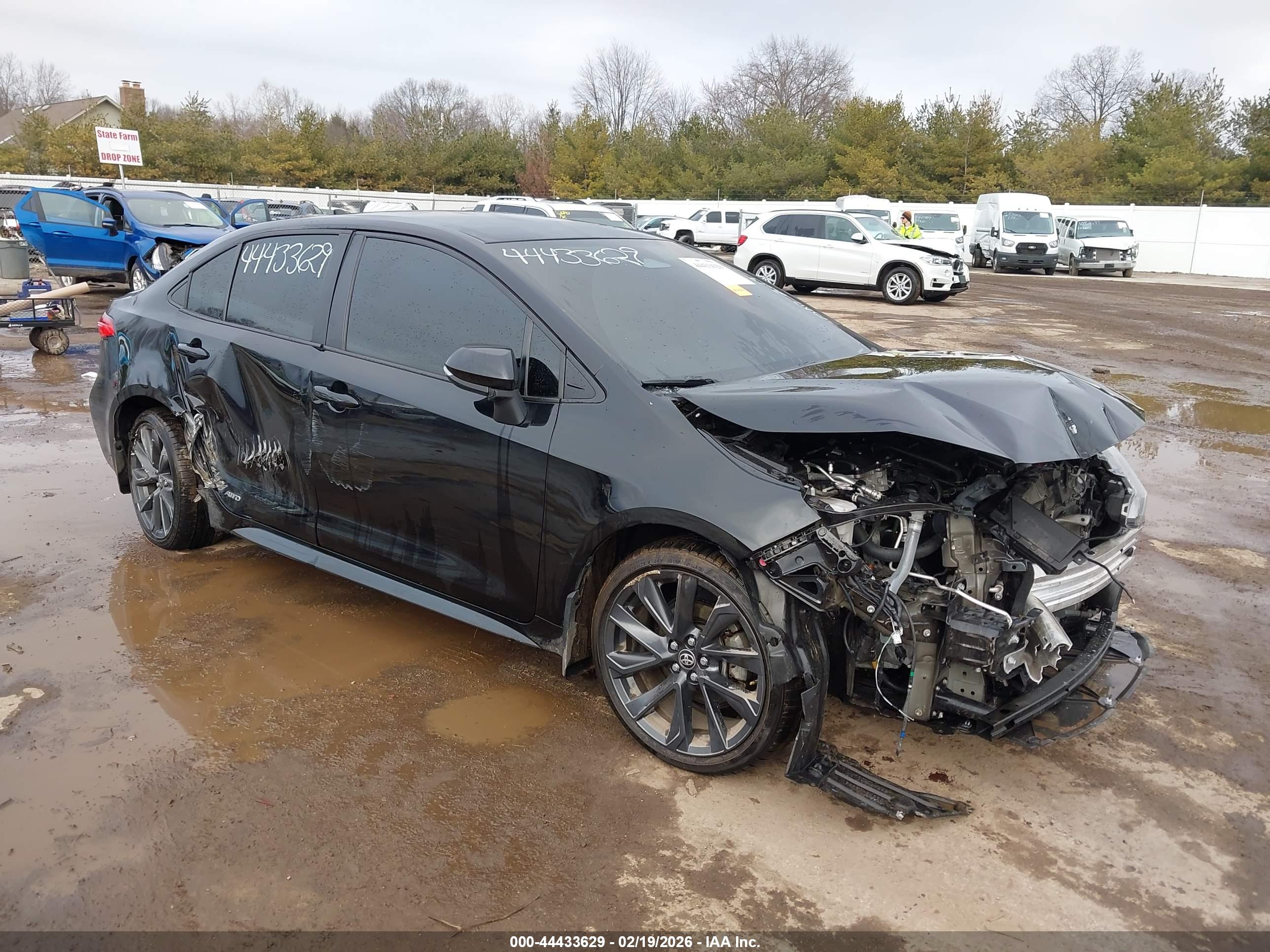 TOYOTA COROLLA image 6