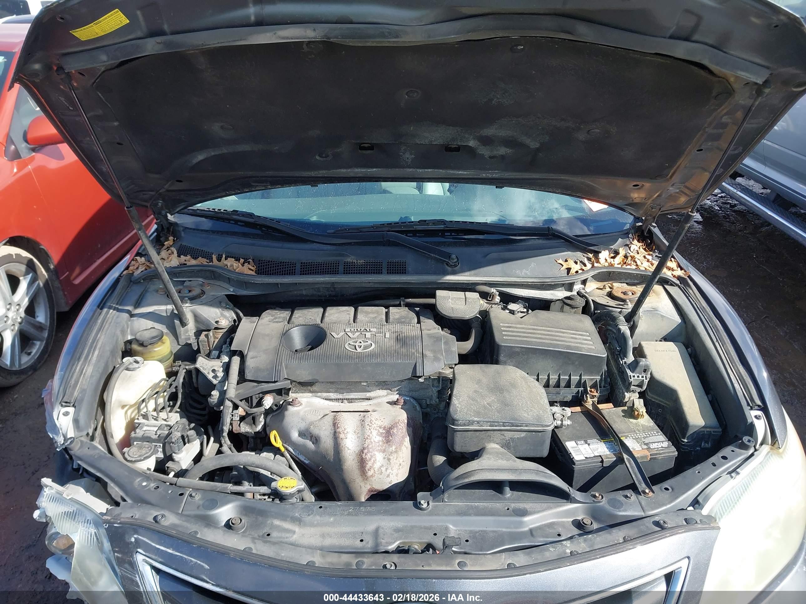 TOYOTA CAMRY image 10