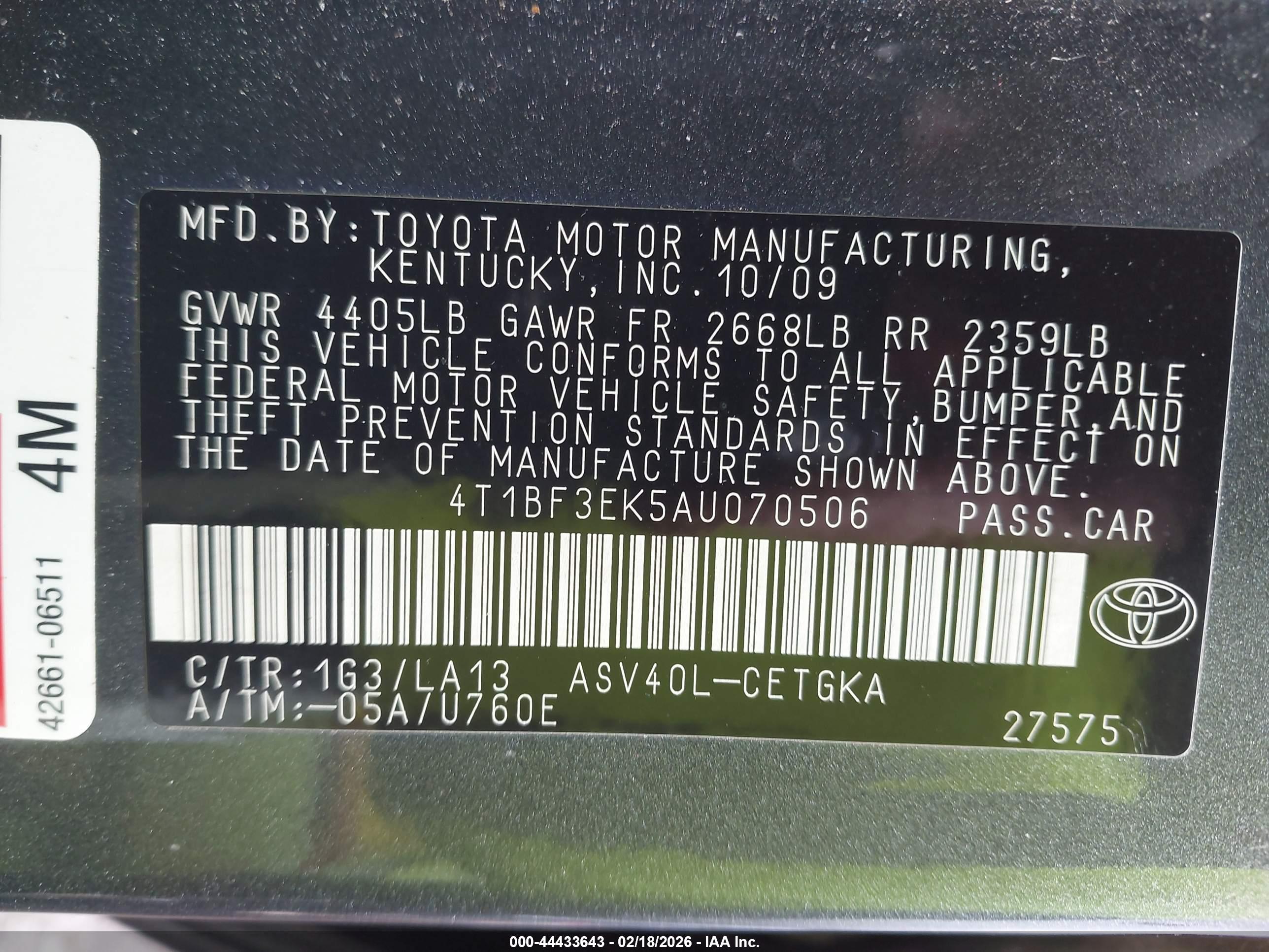TOYOTA CAMRY image 9