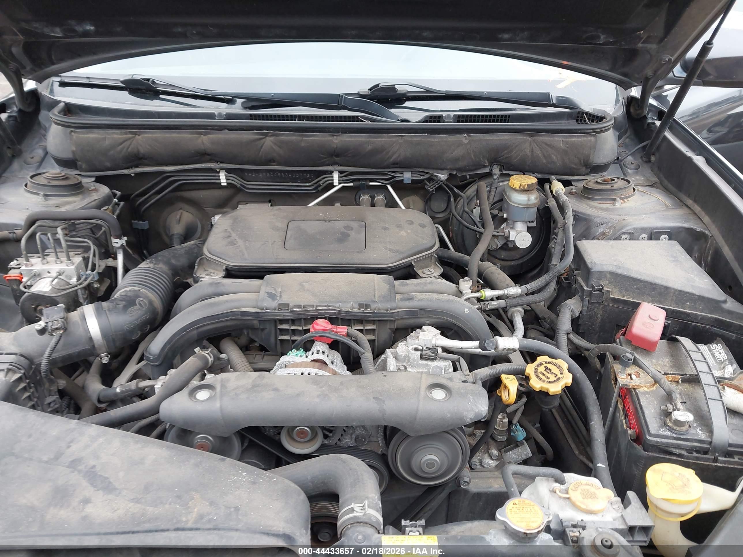 SUBARU OUTBACK image 10
