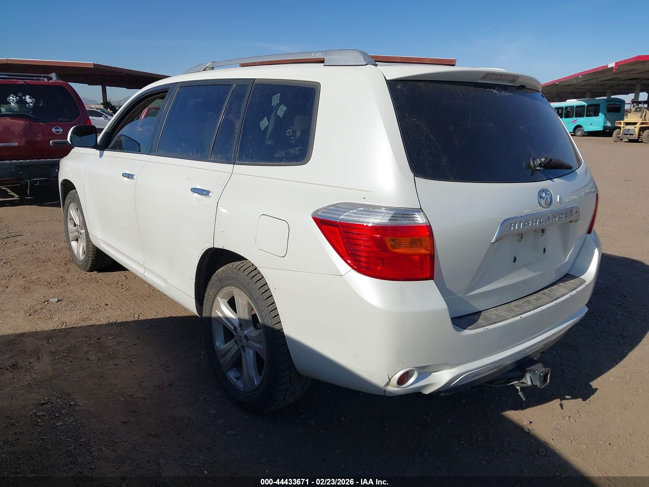 TOYOTA HIGHLANDER image 3