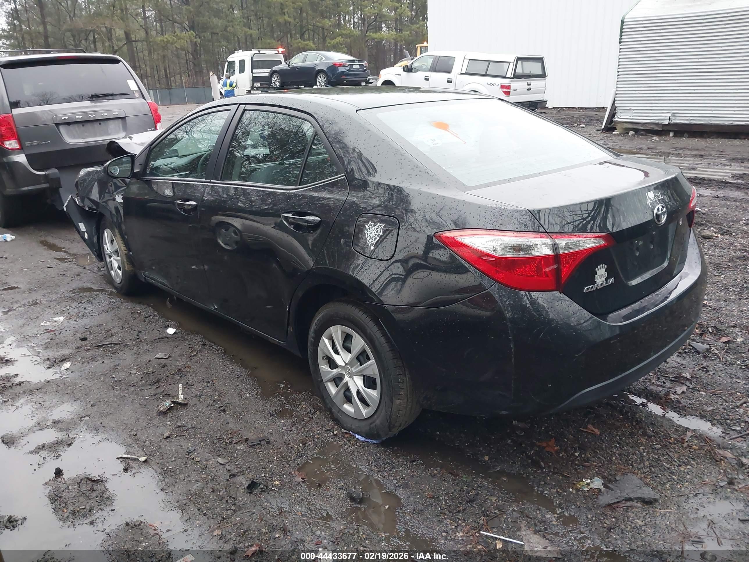 TOYOTA COROLLA image 3