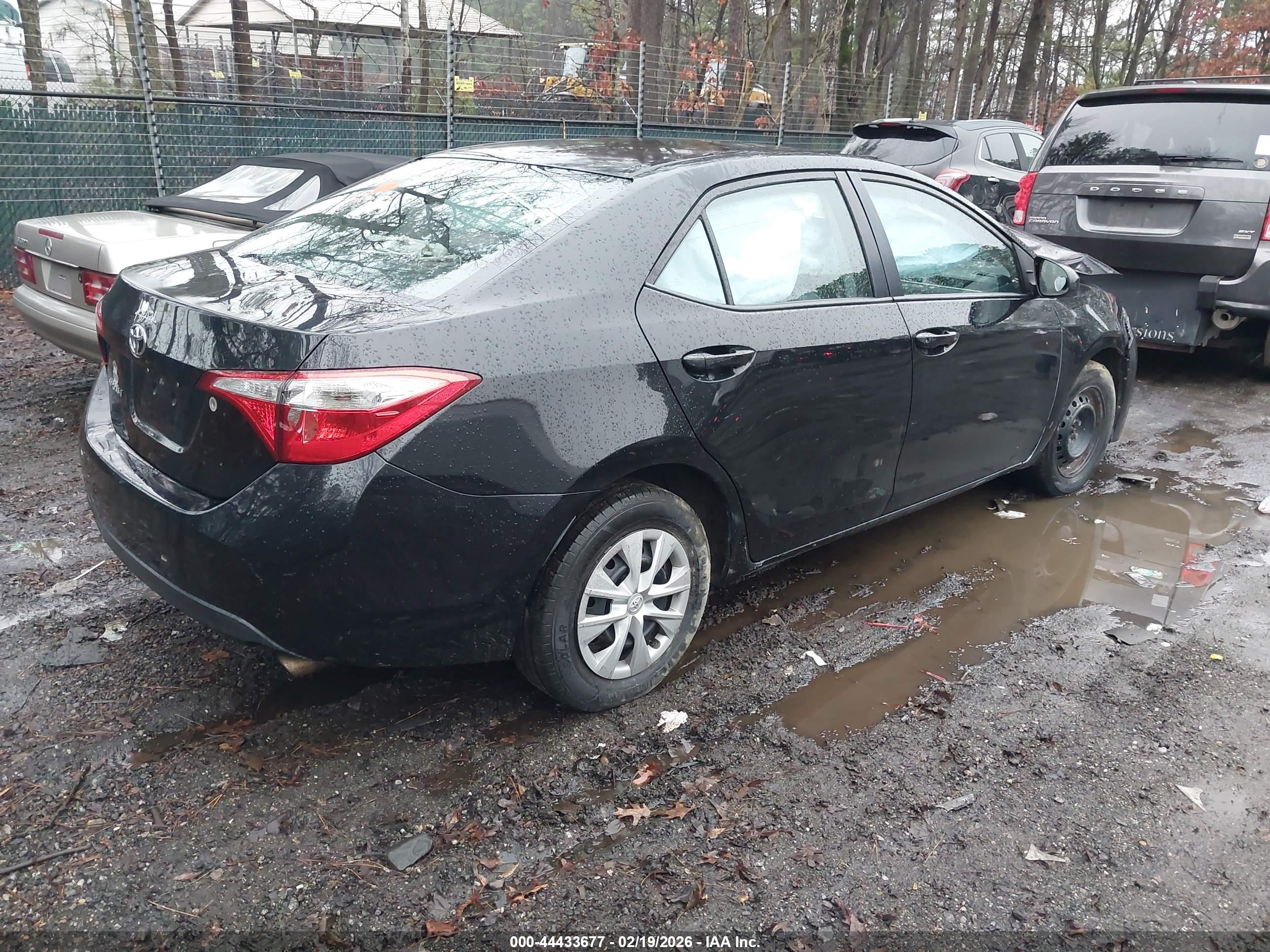 TOYOTA COROLLA image 4