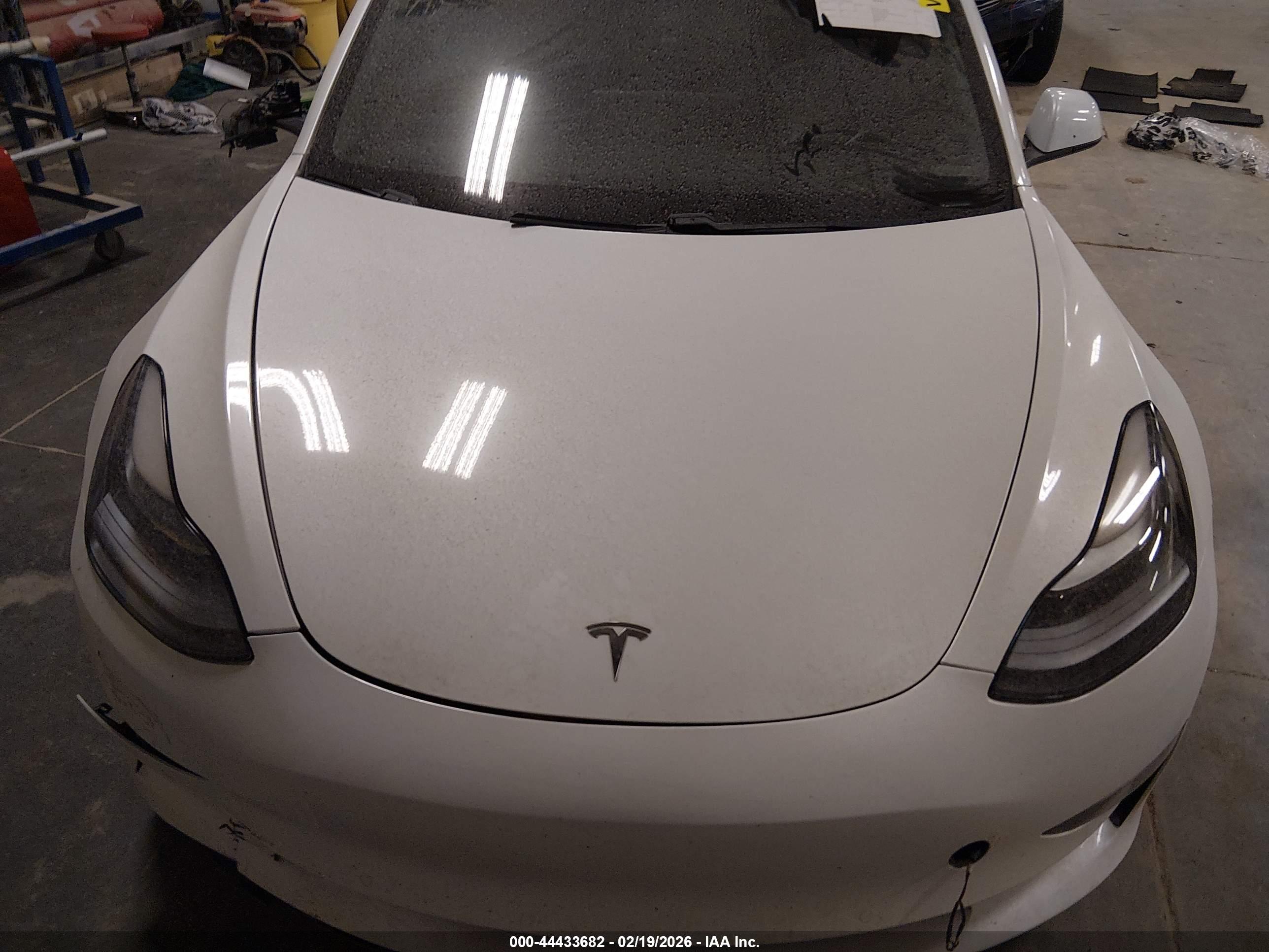 TESLA MODEL image 10