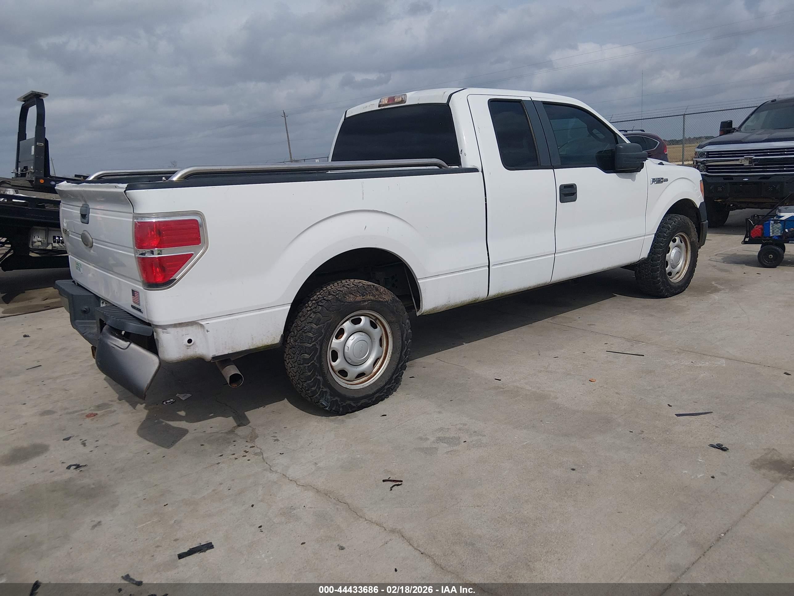 FORD F-150 image 4