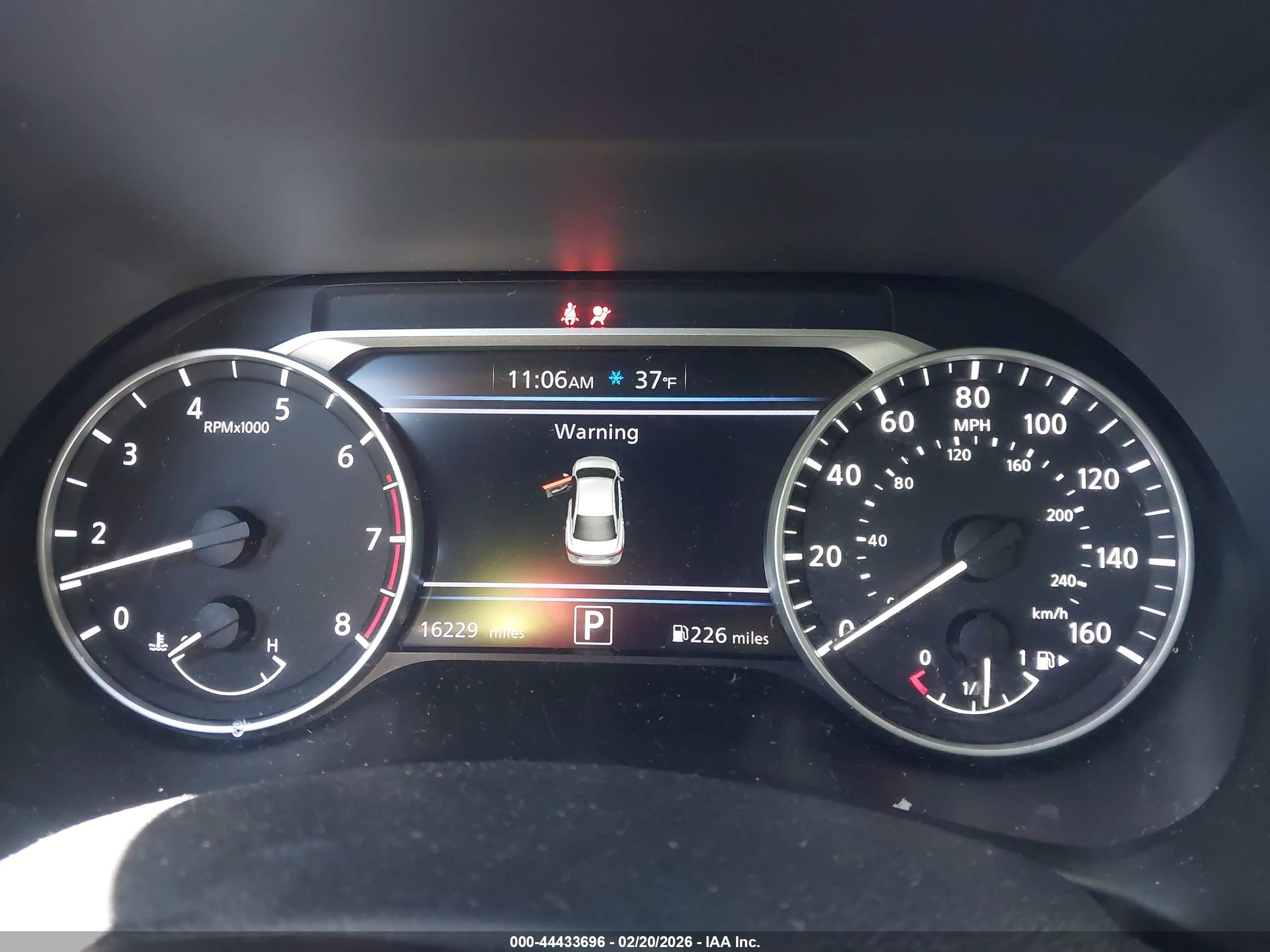 NISSAN SENTRA image 7